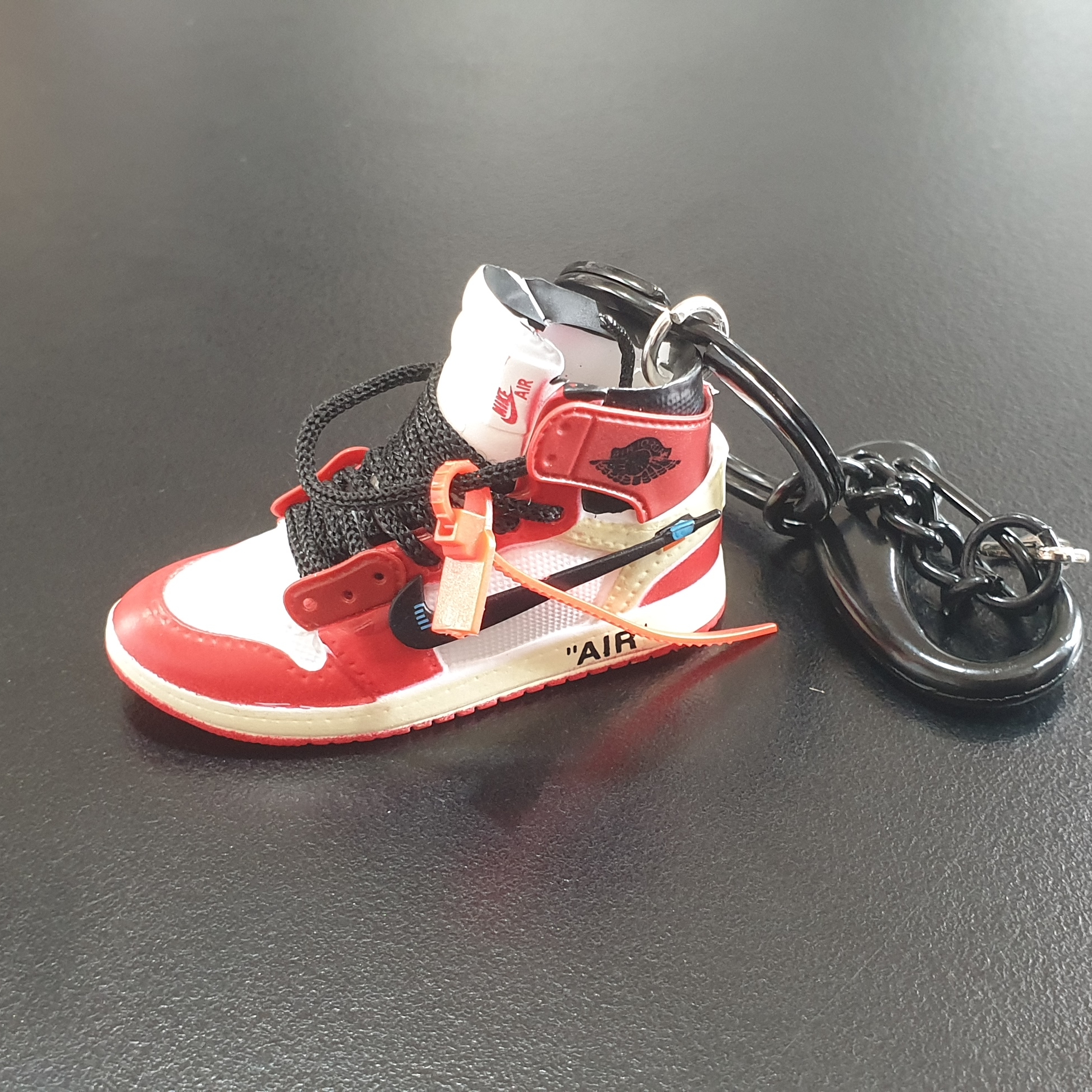 Jordan 1 x Off-White Retro High Chicago The Ten 착용 스타일