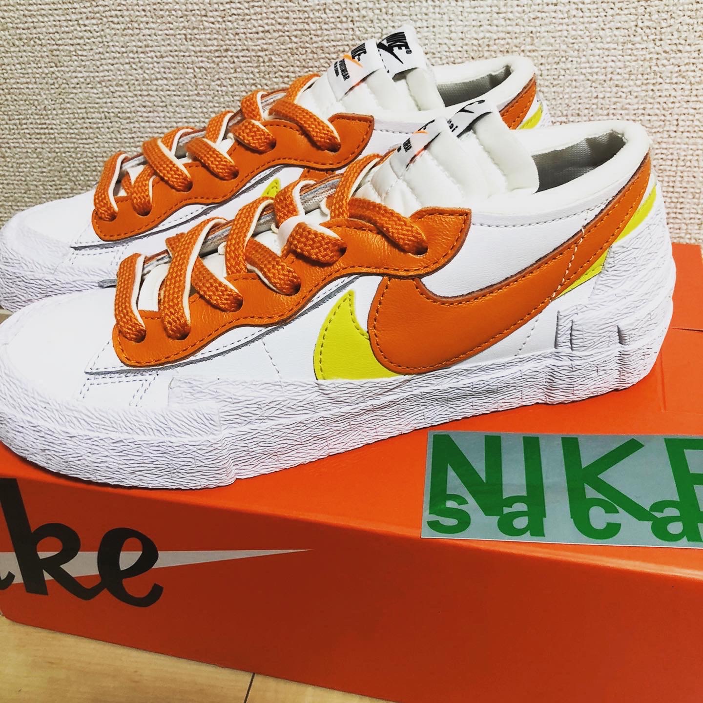 Nike x Sacai Blazer Low Magma Orange 착용 스타일 - 1