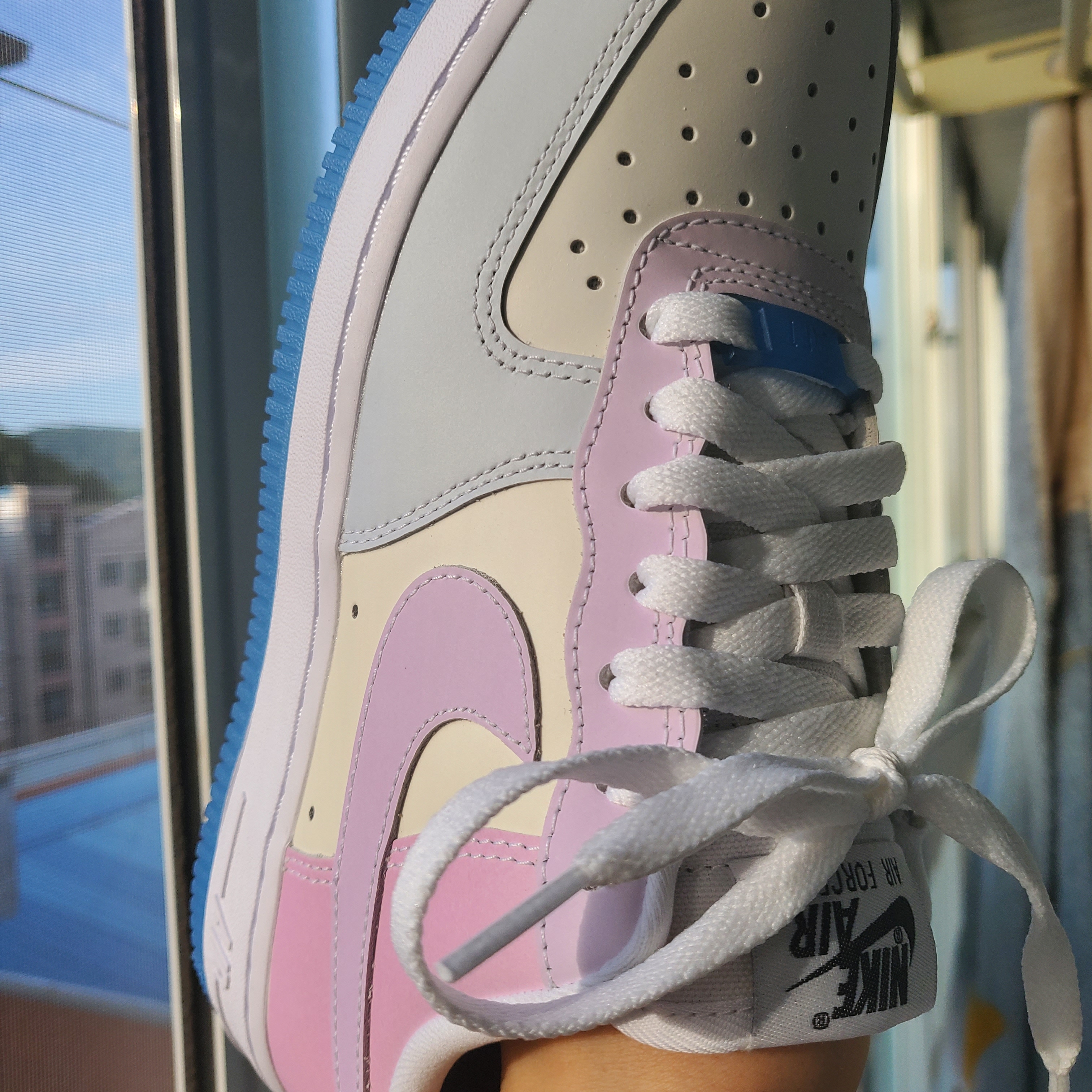 (W) Nike Air Force 1 '07 LX Photochromic 착용 스타일 - 4