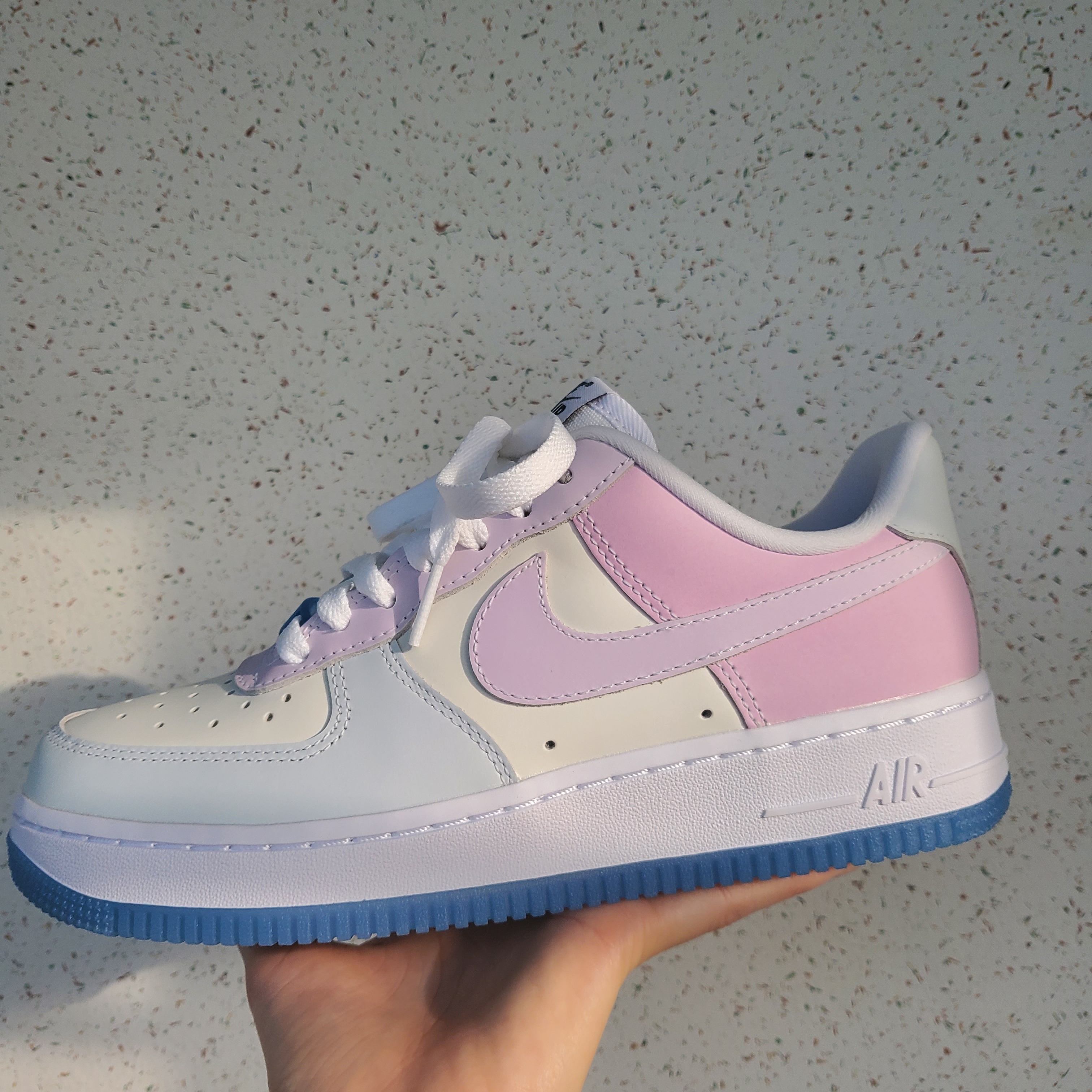 (W) Nike Air Force 1 '07 LX Photochromic 착용 스타일 - 3