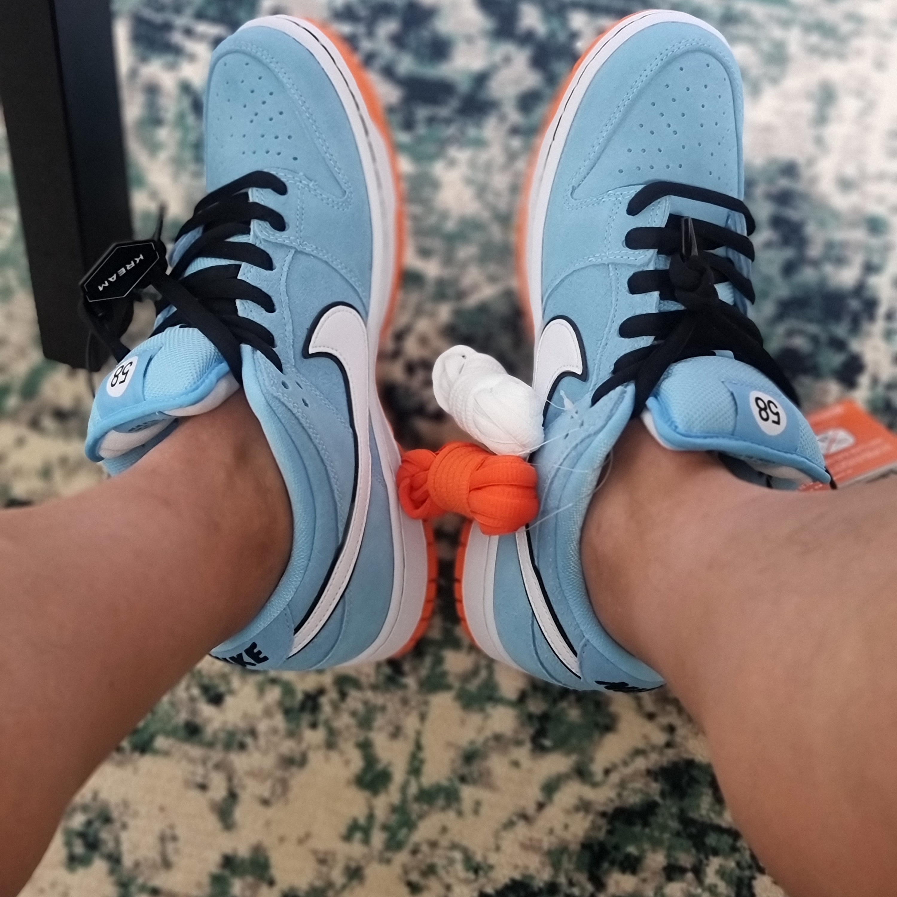 Nike SB Dunk Low Pro Blue Chill 착용 스타일