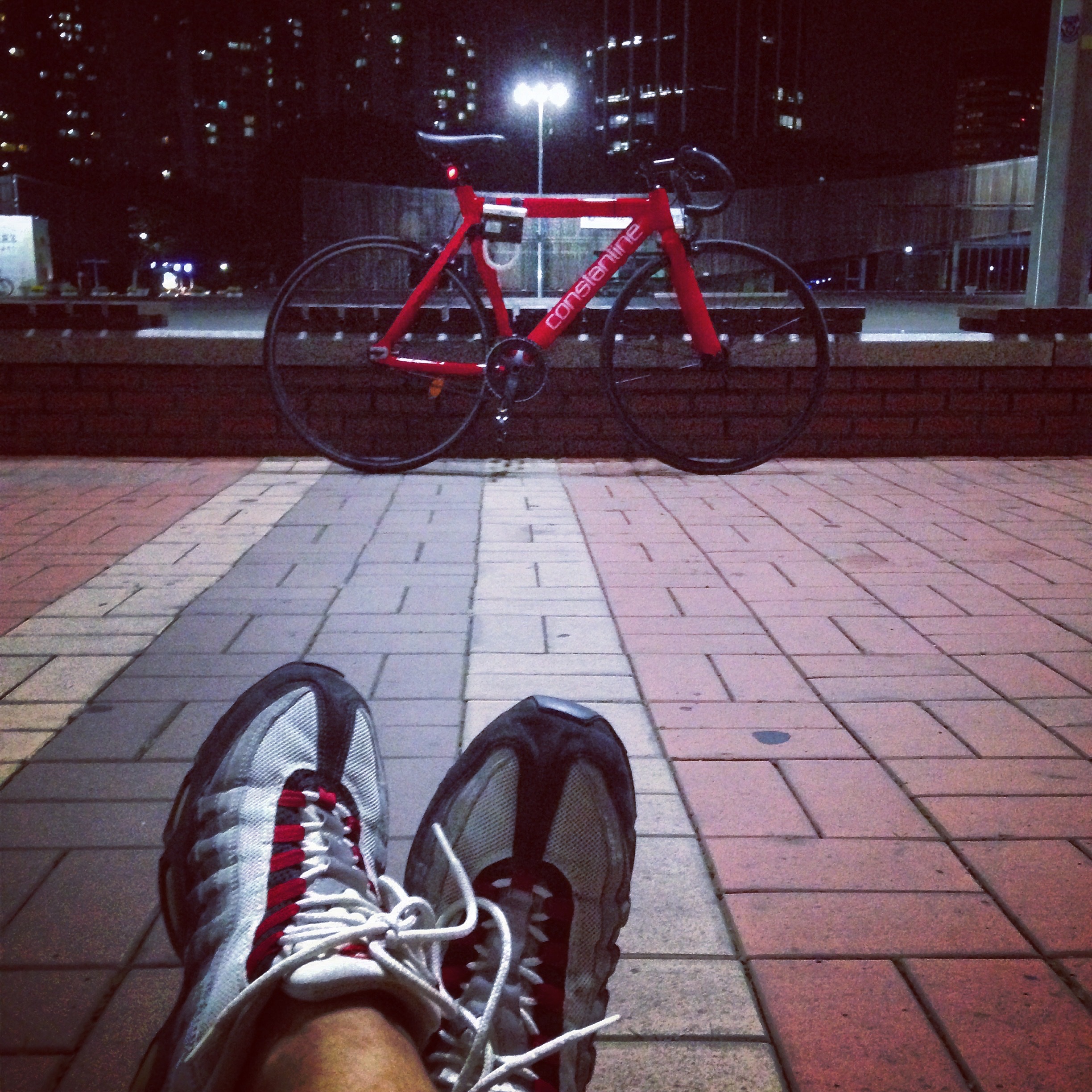 Nike Air Max 95 OG Solar Red 2018 착용 스타일
