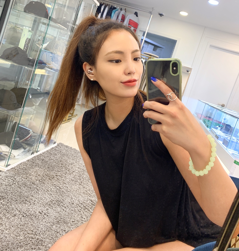 KREAM 프로필 이미지