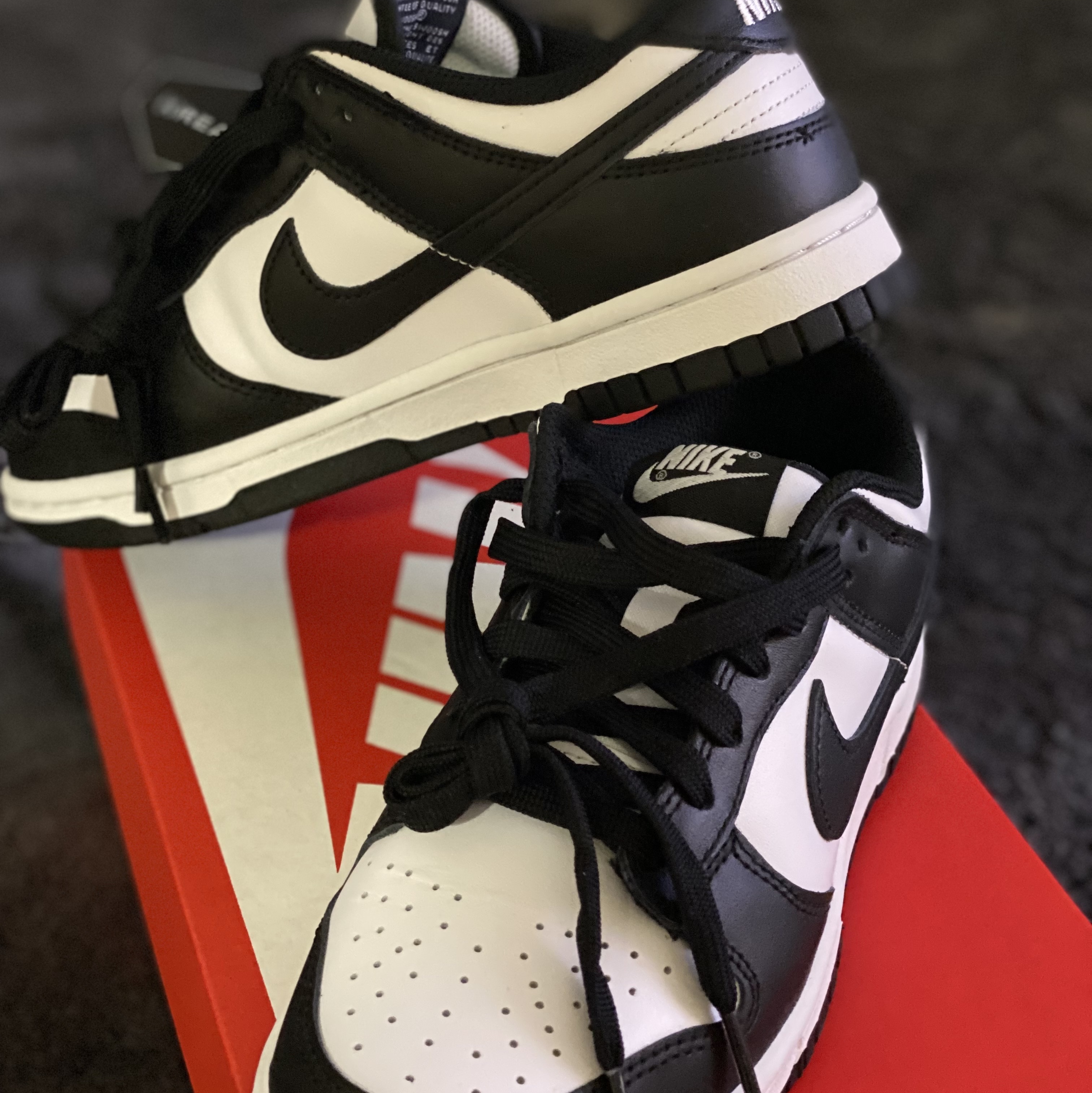 (W) Nike Dunk Low Black 착용 스타일
