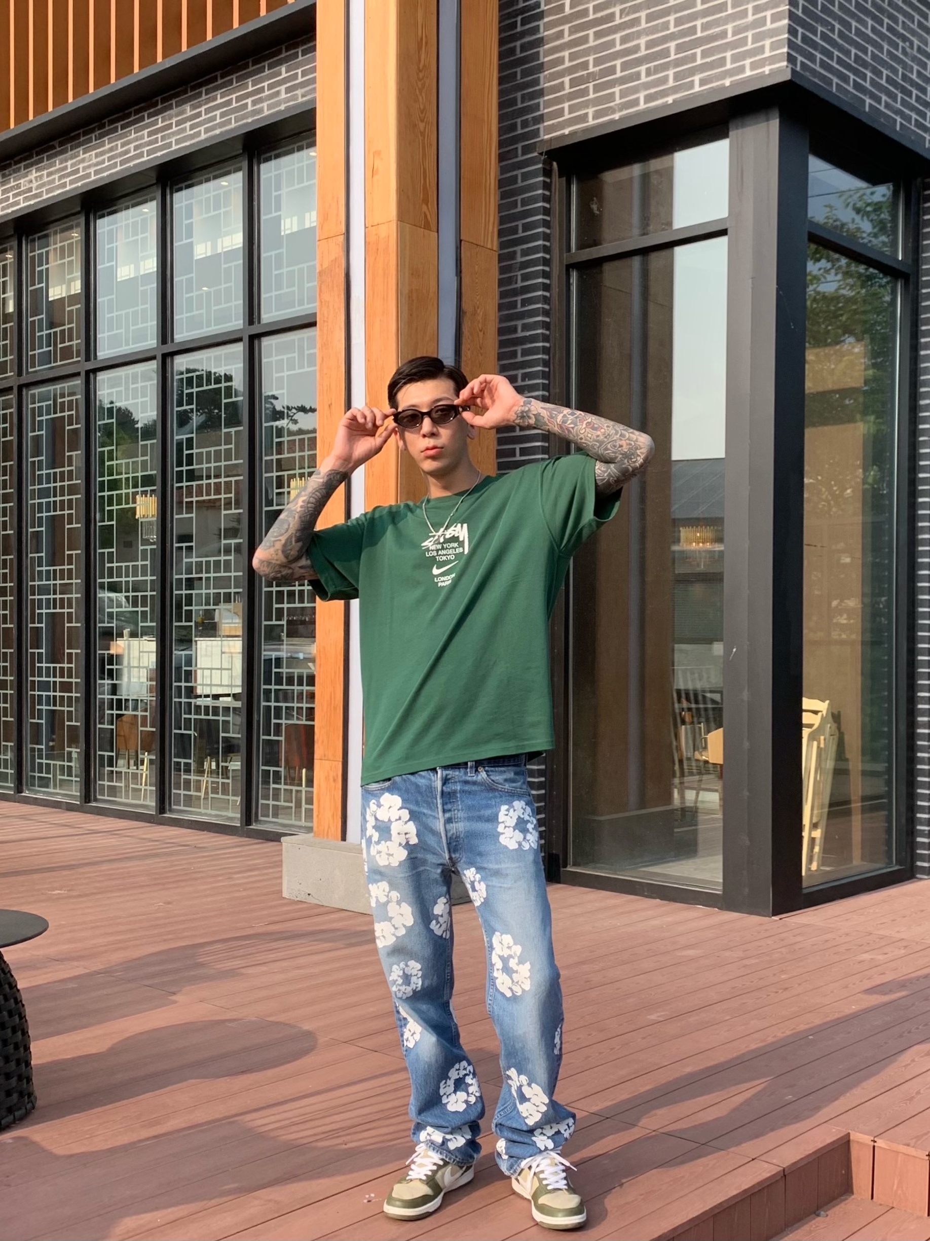 Nike x Stussy WT T-Shirt Green - Asia 착용 스타일 - 1
