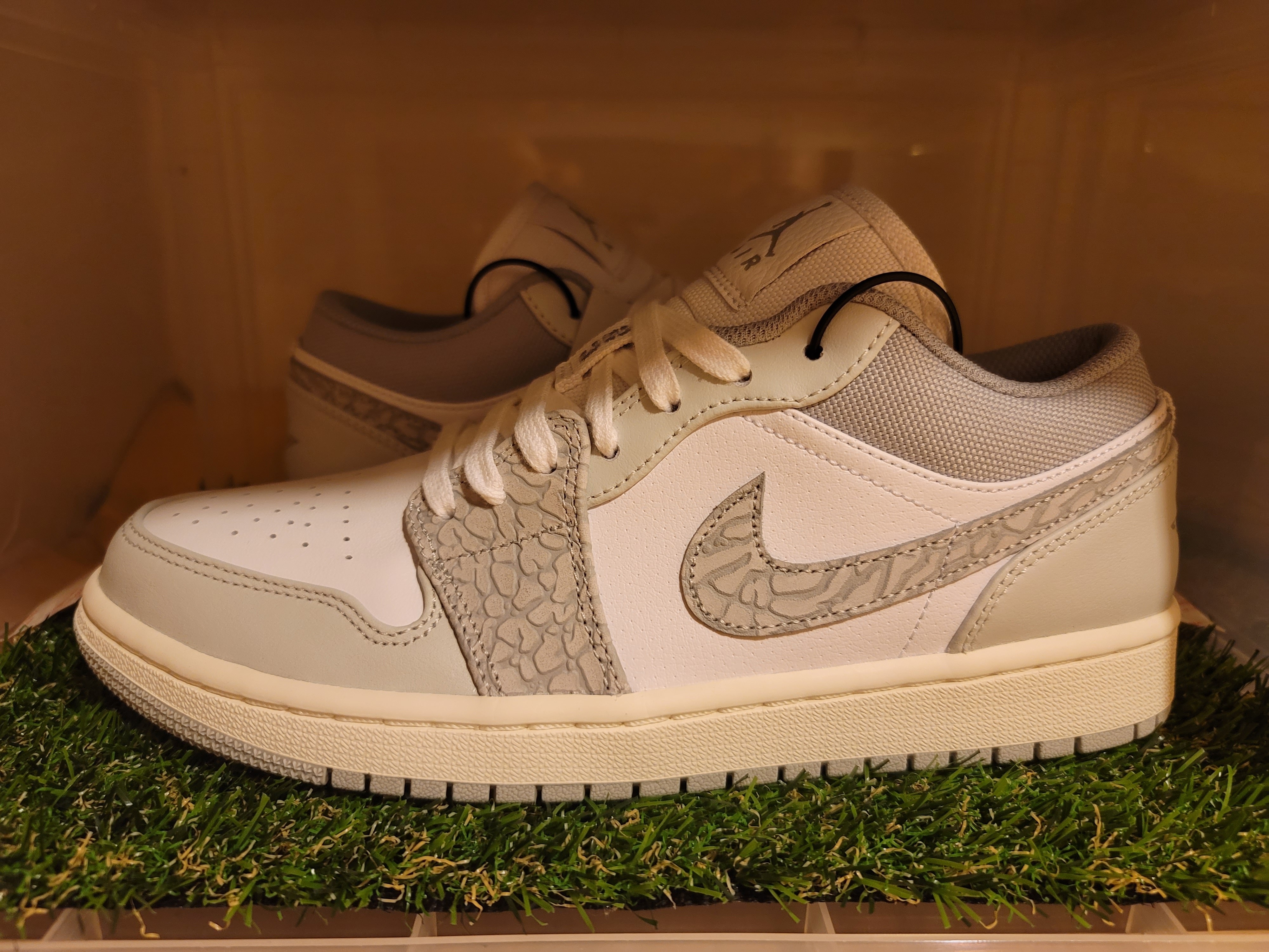 Jordan 1 Low PRM Elephant Print 착용 스타일