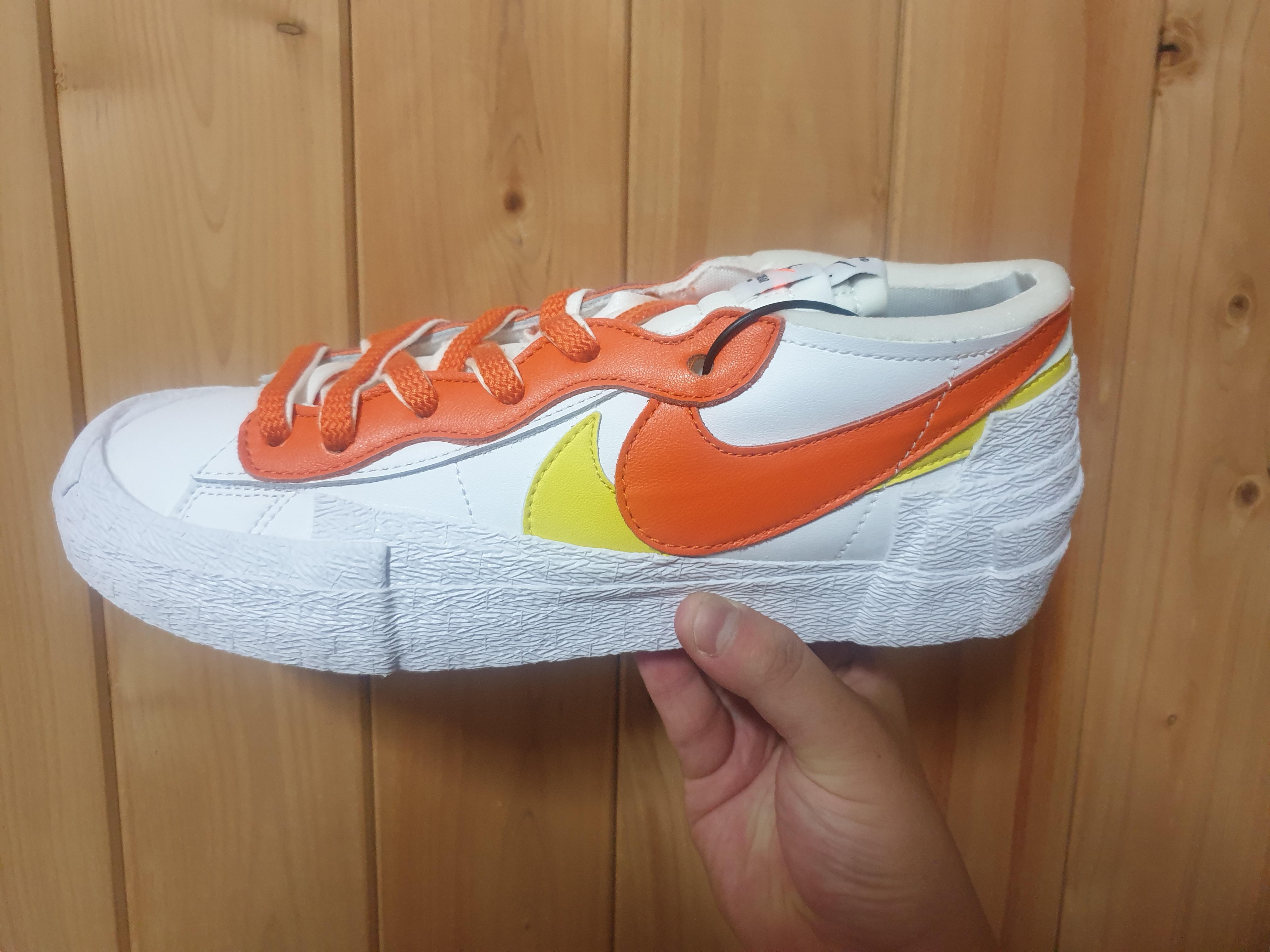 Nike x Sacai Blazer Low Magma Orange 착용 스타일