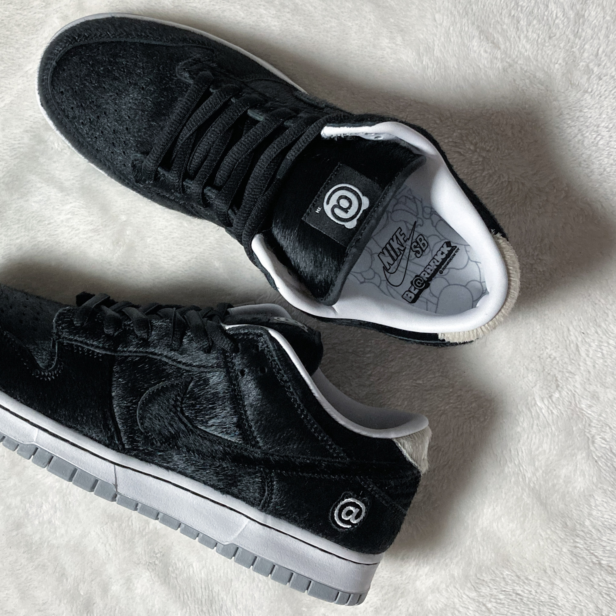 Nike x Medicom Toy SB Dunk Low BE@RBRICK 착용 스타일