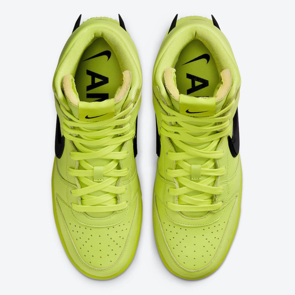 Nike x Ambush Dunk High Flash Lime 착용 스타일 - 4