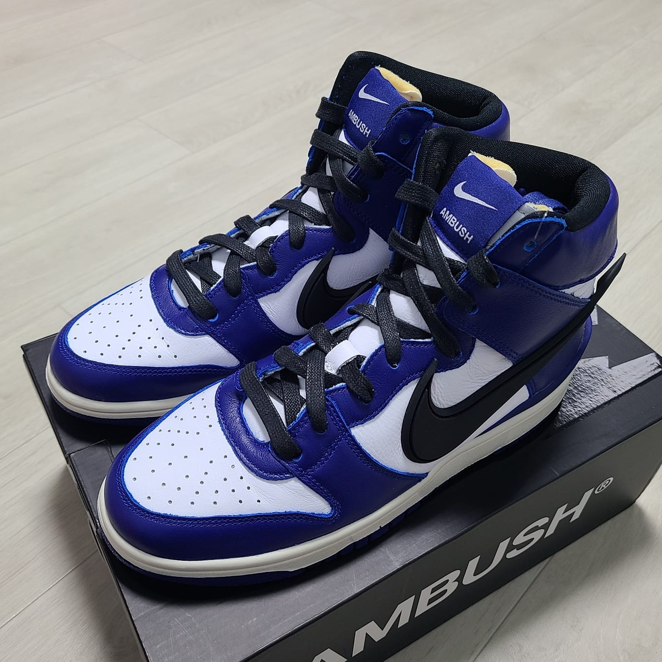 Nike x Ambush Dunk High Deep Royal Blue 착용 스타일 - 2