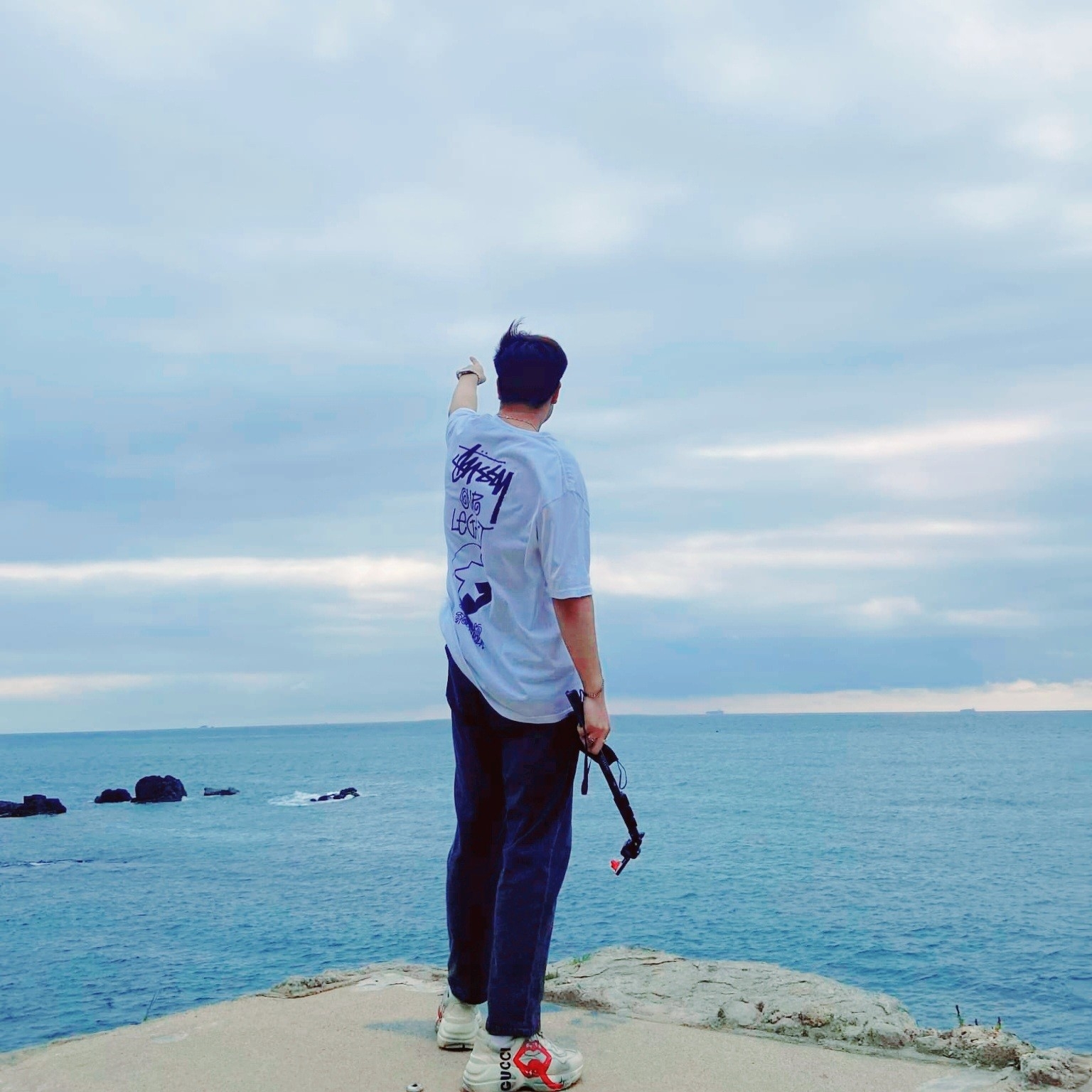 Stussy x Our Legacy Surfman T-Shirt White - 21SS, (W) Gucci Rhyton Leather Sneakers Mouth 착용 스타일 - 1
