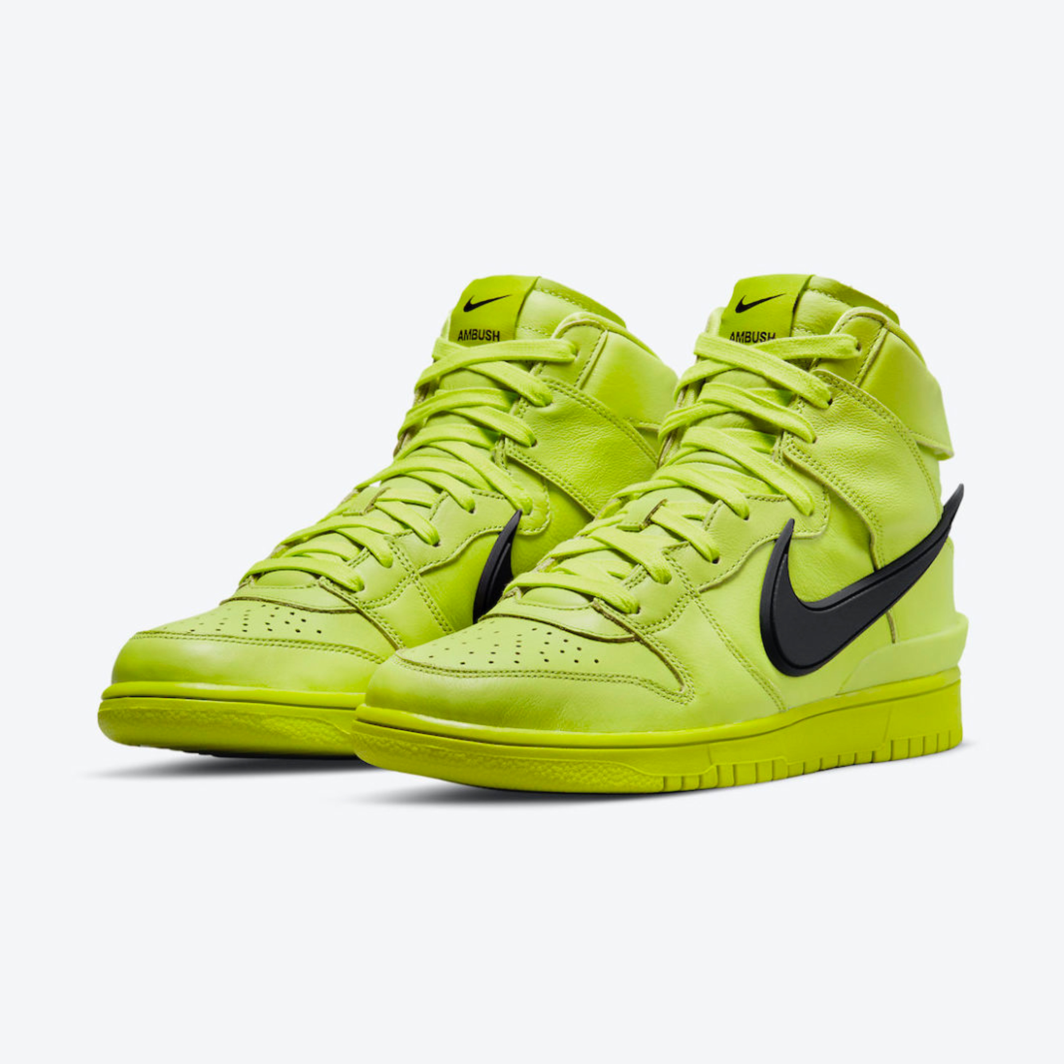 Nike x Ambush Dunk High Flash Lime 착용 스타일 - 2