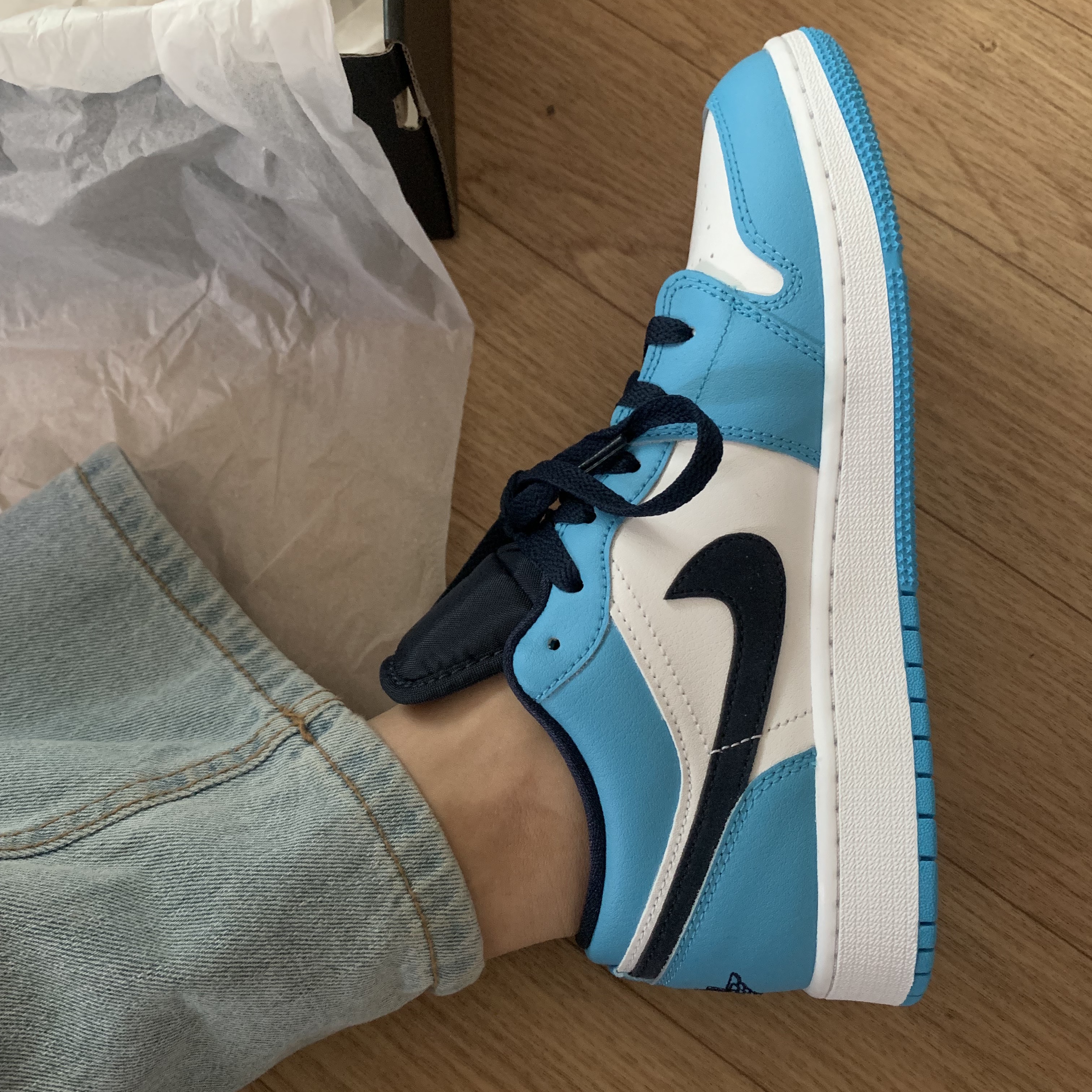 (GS) Jordan 1 Low Dark Powder Blue, Jordan 1 Low Dark Powder Blue 착용 스타일 - 2