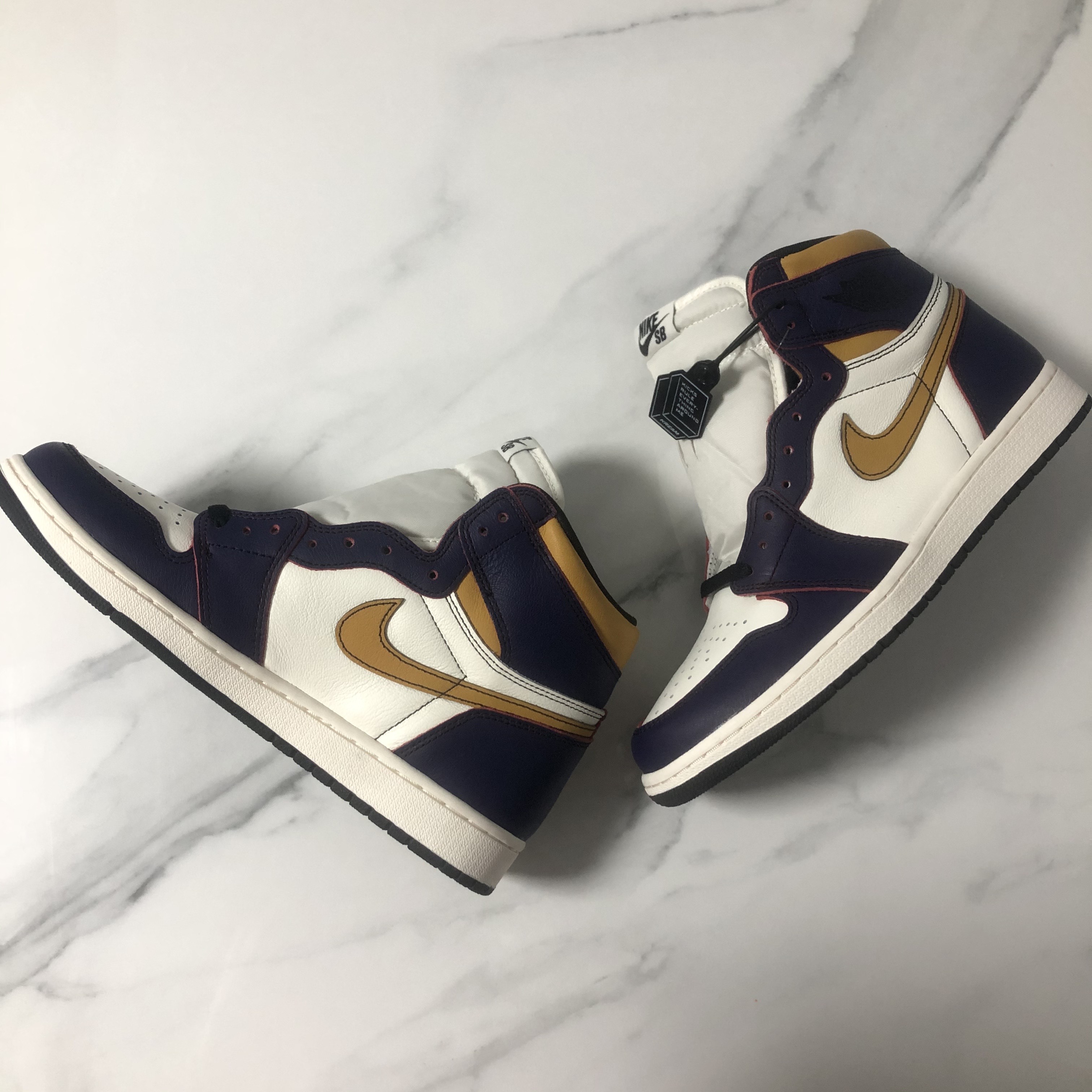 Jordan 1 Retro High OG Defiant SB LA to Chicago 착용 스타일 - 1