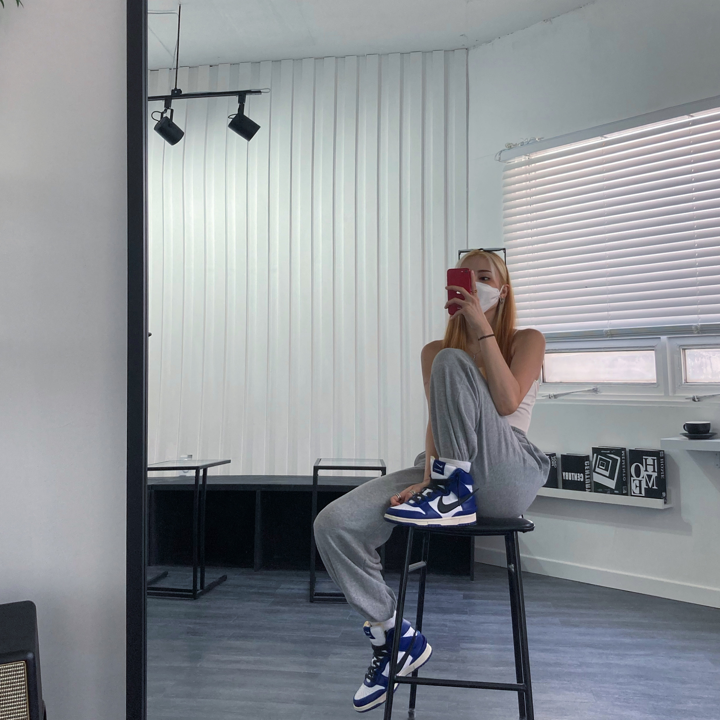 Nike x Ambush Dunk High Deep Royal Blue 착용 스타일