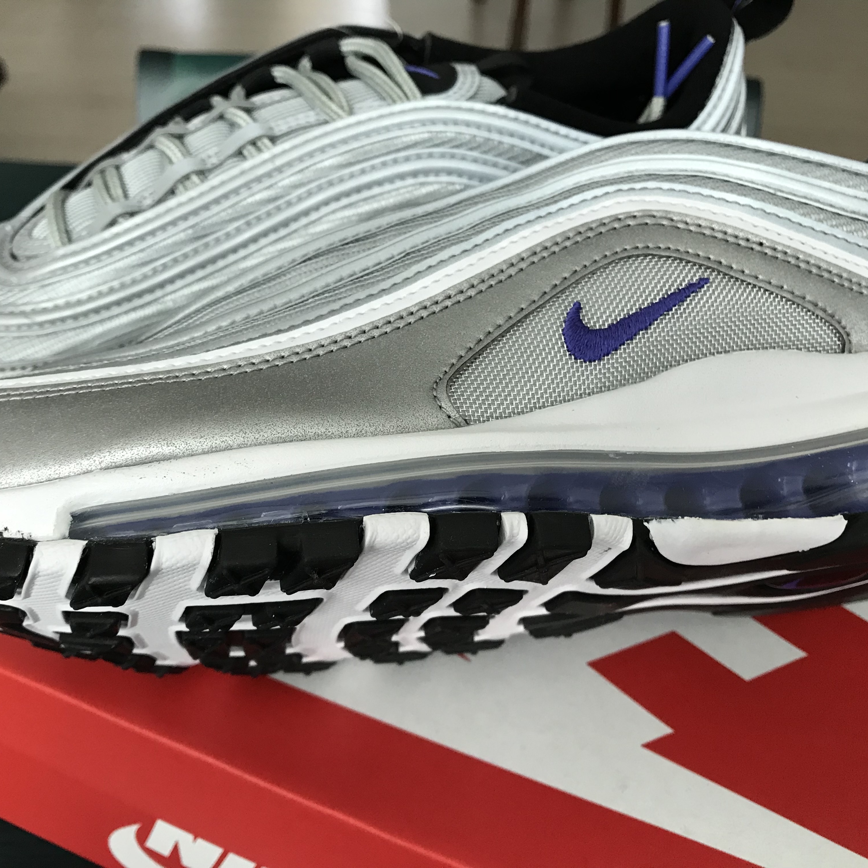 Nike Air Max 97 Persian Violet 착용 스타일 - 2