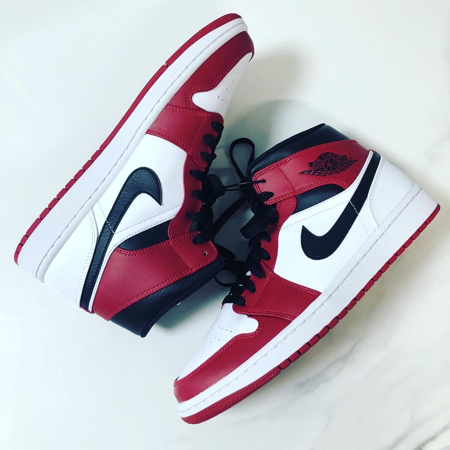Jordan 1 Mid Chicago 2020 착용 스타일