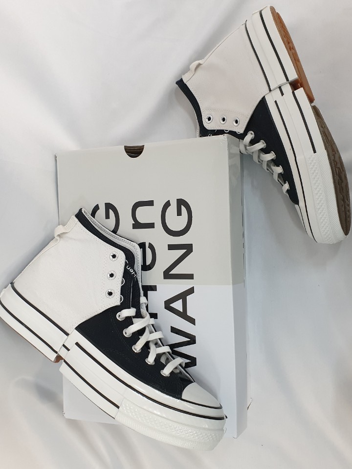 Converse x Feng Chen Wang Chuck 70 2-in-1 Natural Ivory Black 착용 스타일