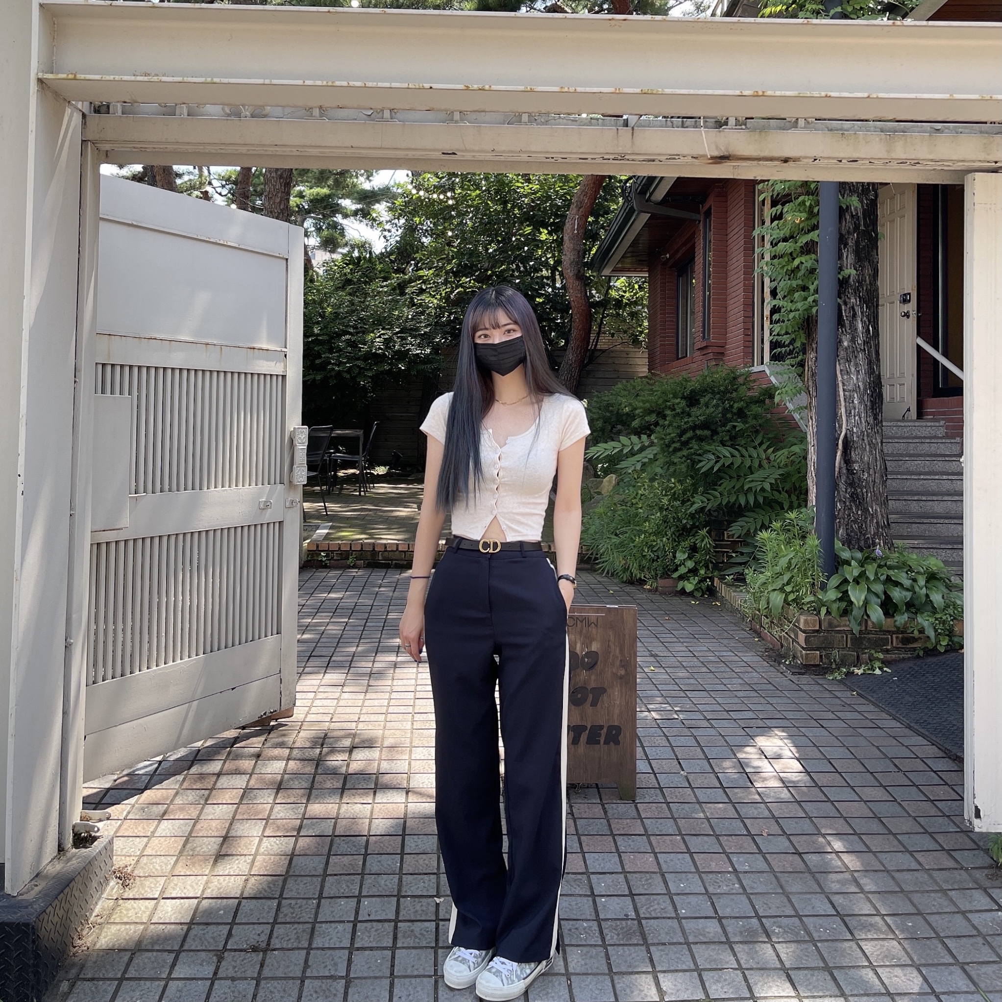 Dior B23 Low Dior Oblique White & Black 착용 스타일