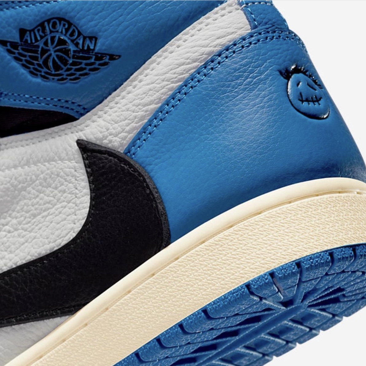 Jordan 1 x Travis Scott Retro High OG SP Mocha, Jordan 1 x Travis Scott Retro Low OG SP Mocha 착용 스타일 - 5