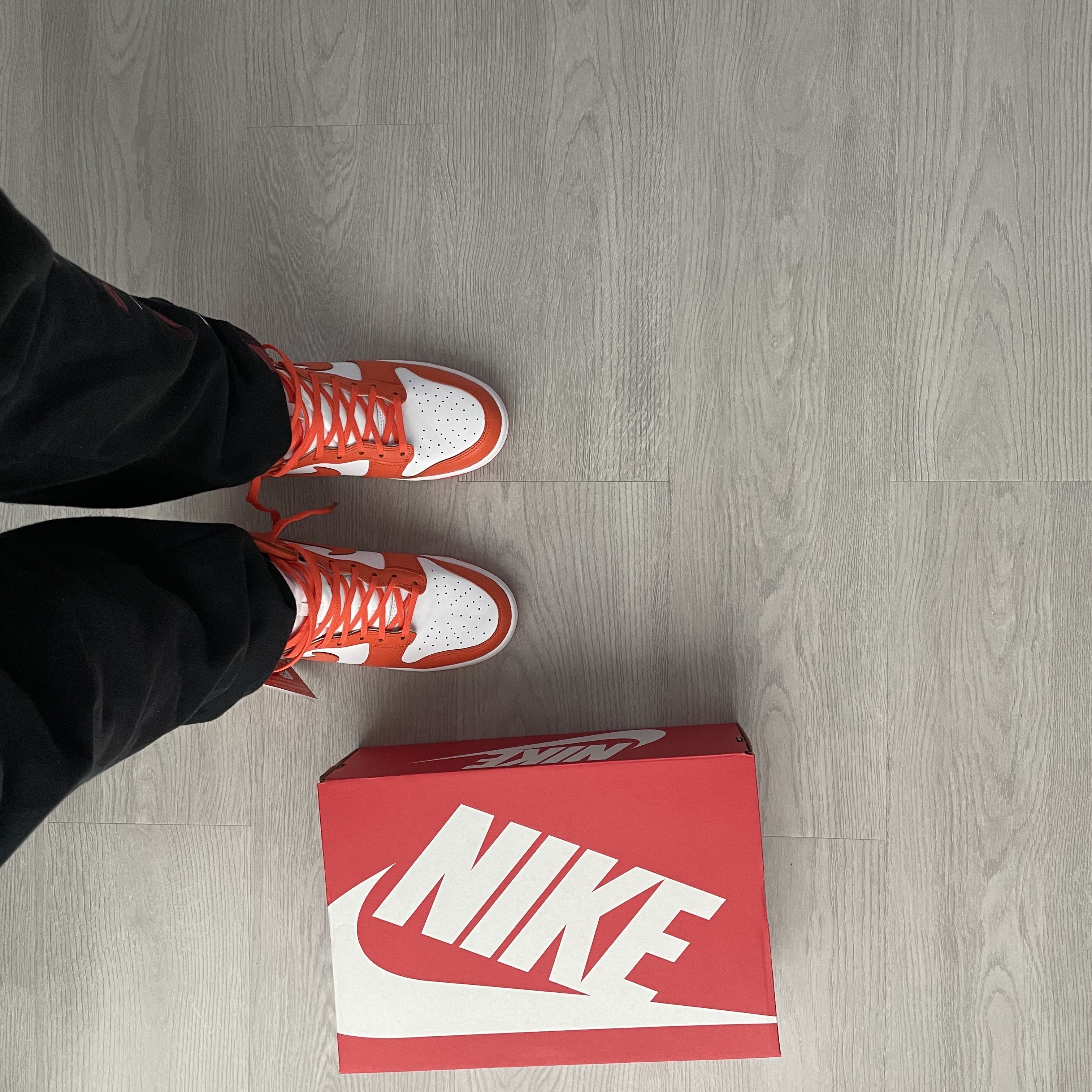 Nike Dunk High Retro Orange Blaze, Nike x Undercover Overbreak SP Overcast 착용 스타일 - 3