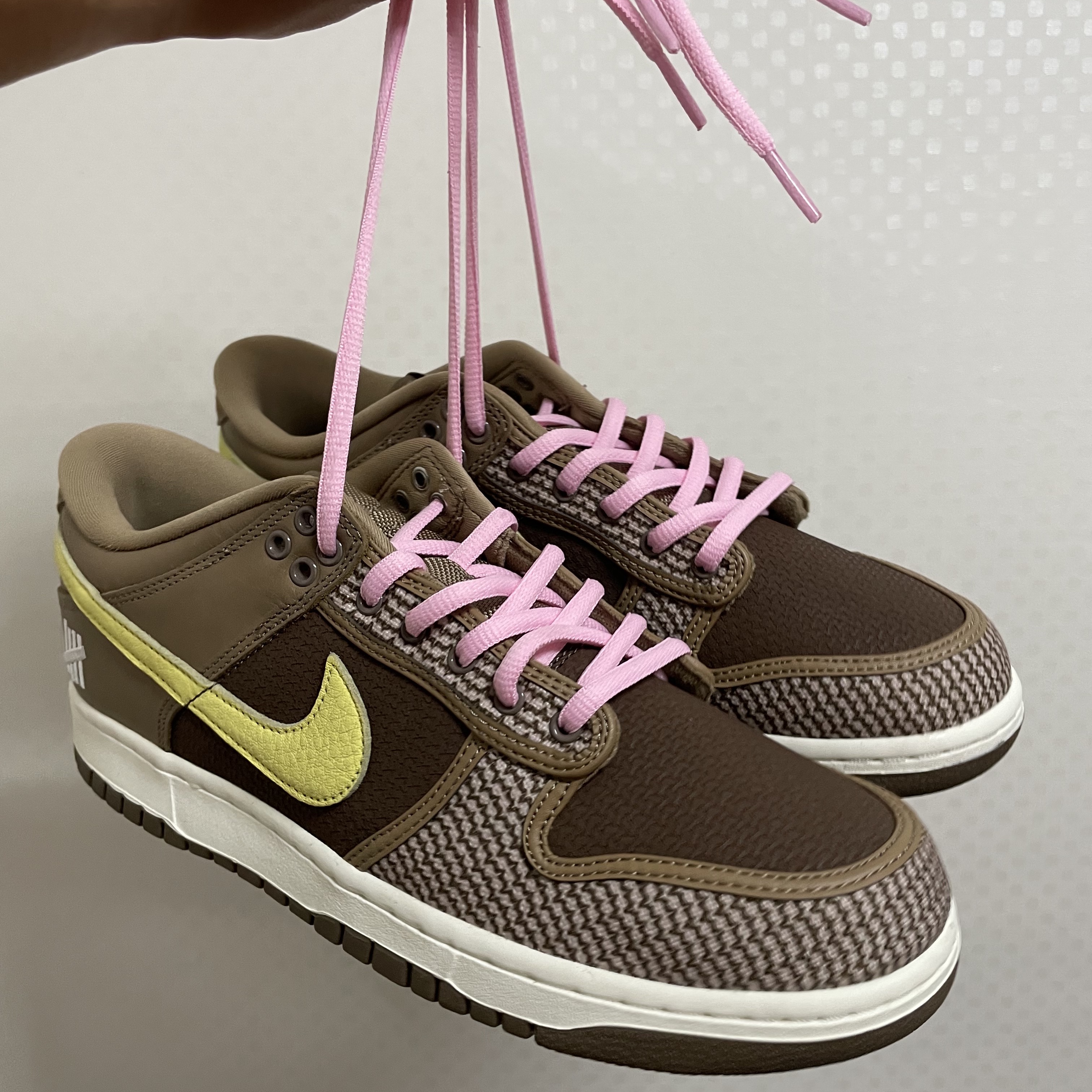 Nike x Undefeated Dunk Low SP Canteen 착용 스타일