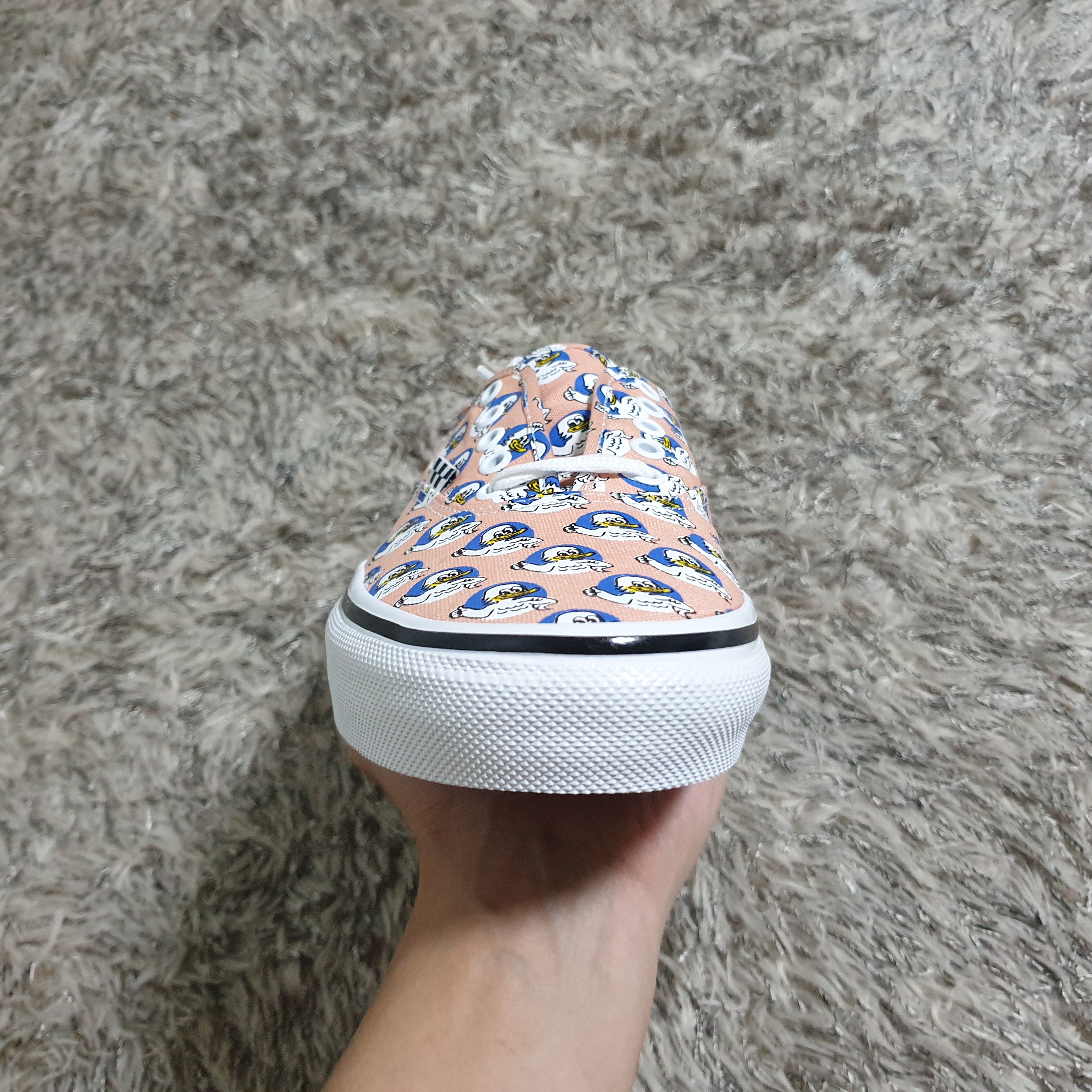 Vans x Palace Skate Authentic Jeremy The Duck Salmon 착용 스타일 - 4
