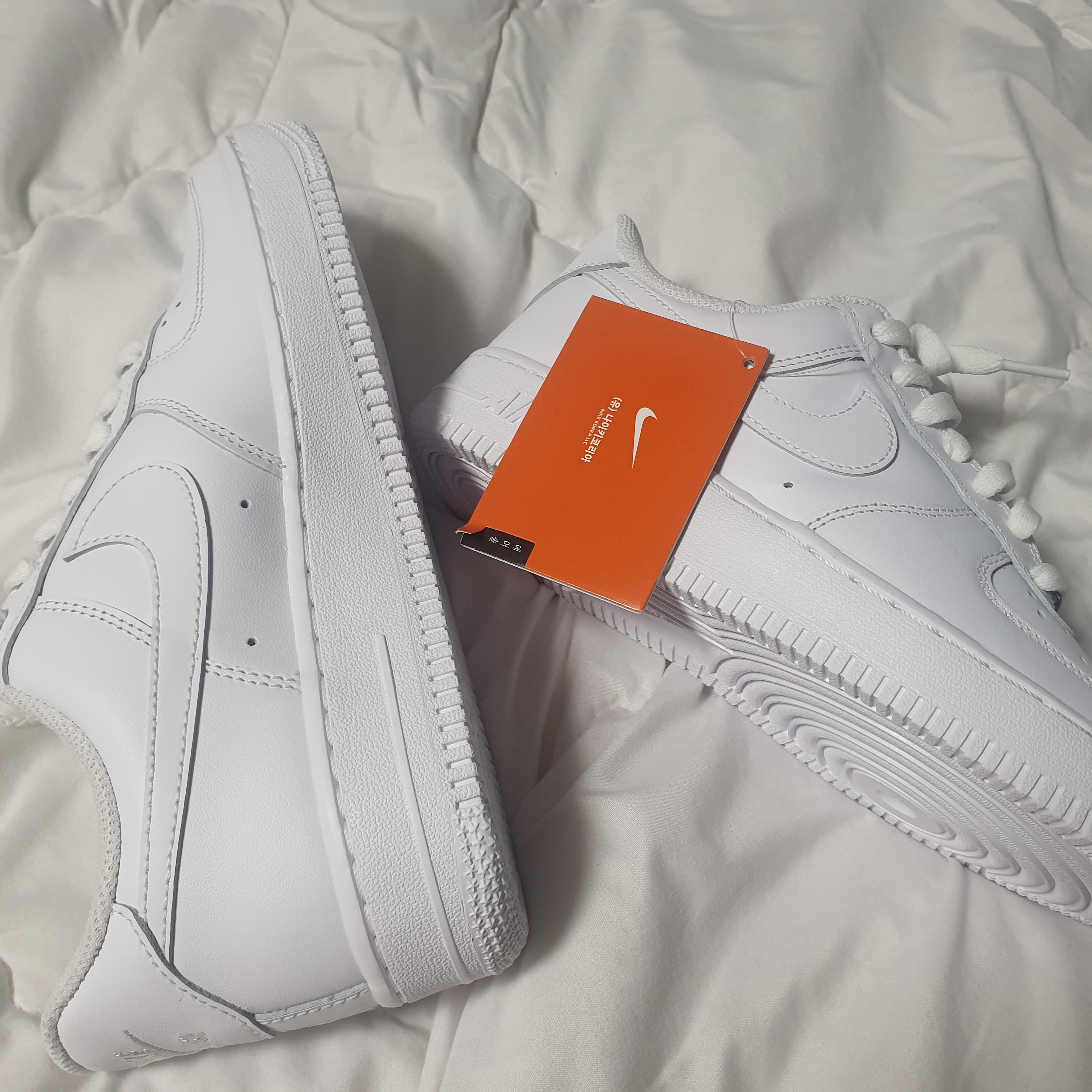 (W) Nike Air Force 1 '07 Low White 착용 스타일 - 1
