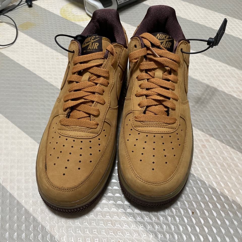 Nike Air Force 1 Low Retro SP Wheat Mocha 착용 스타일 - 2