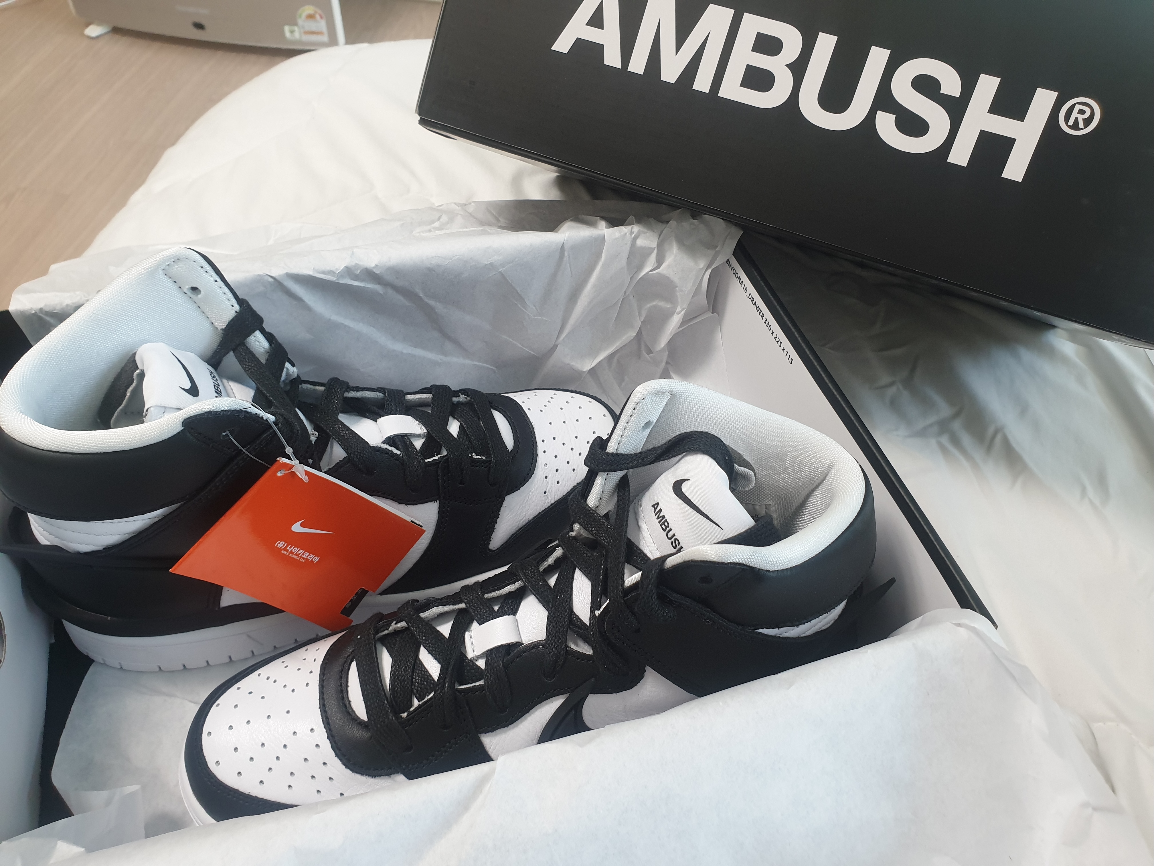 Nike x Ambush Dunk High Black 착용 스타일 - 3