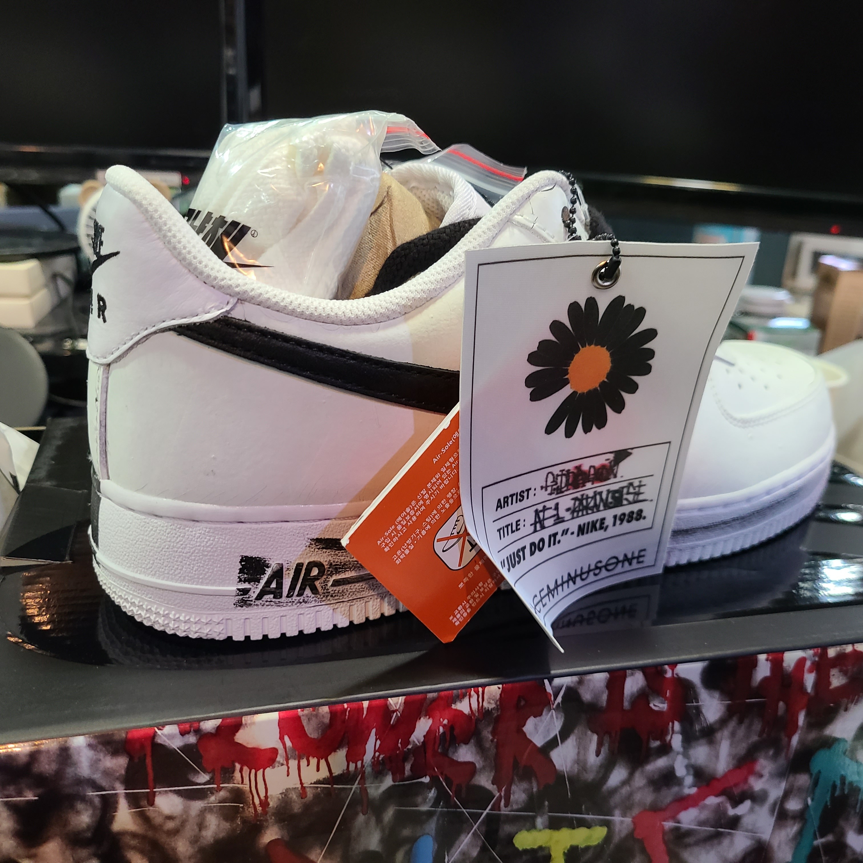 Nike x Peaceminusone Air Force 1 Low Para-Noise 2.0 착용 스타일 - 1
