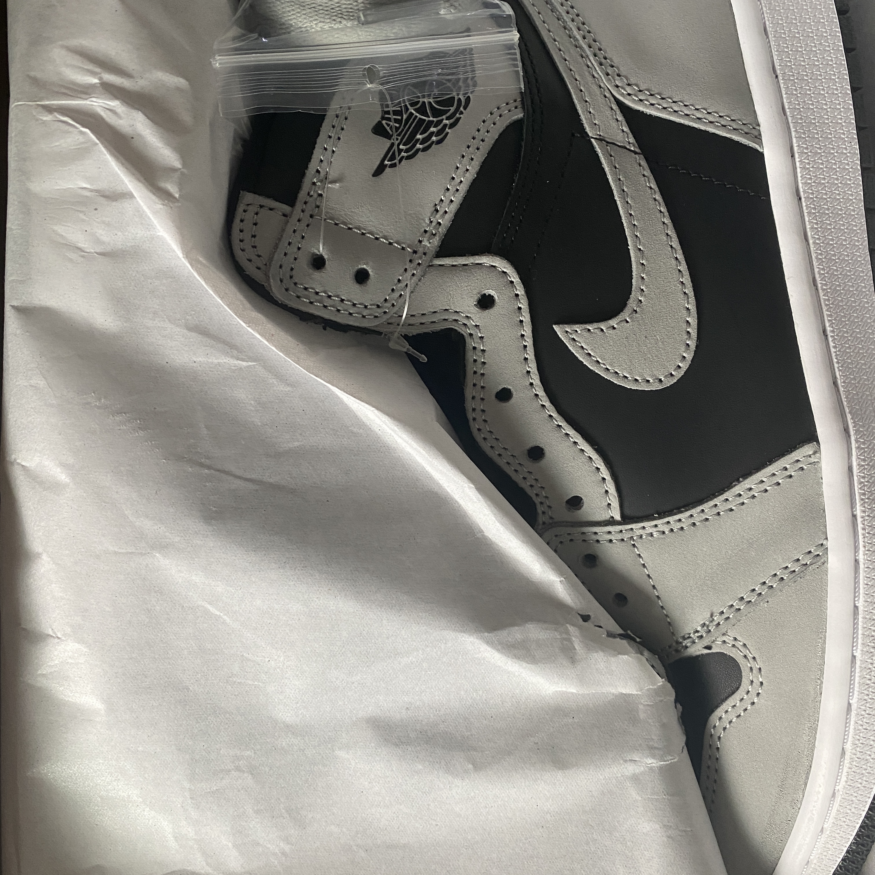 Jordan 1 Retro High OG Shadow 2.0 착용 스타일