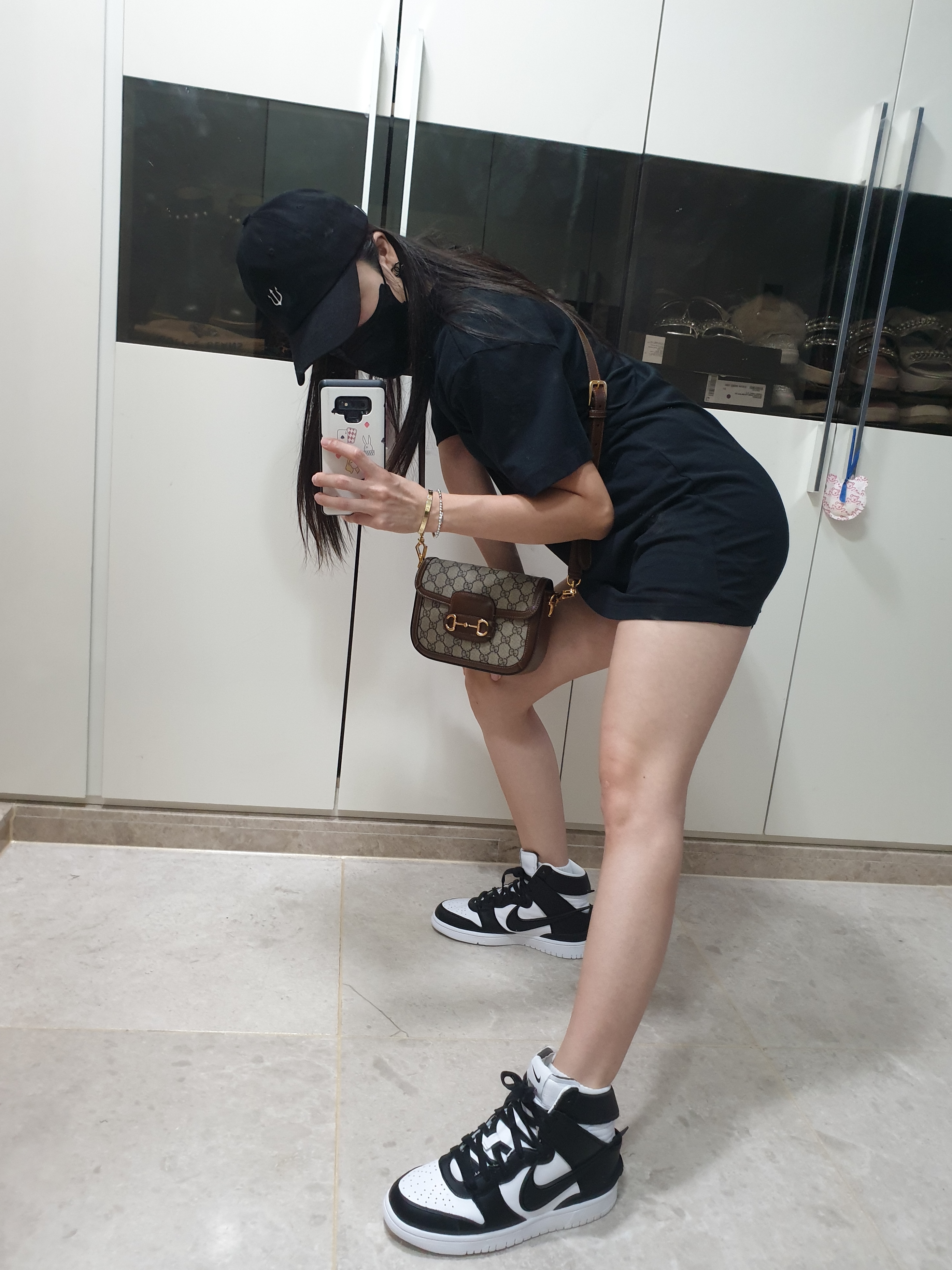 Nike x Ambush Dunk High Black 착용 스타일 - 3