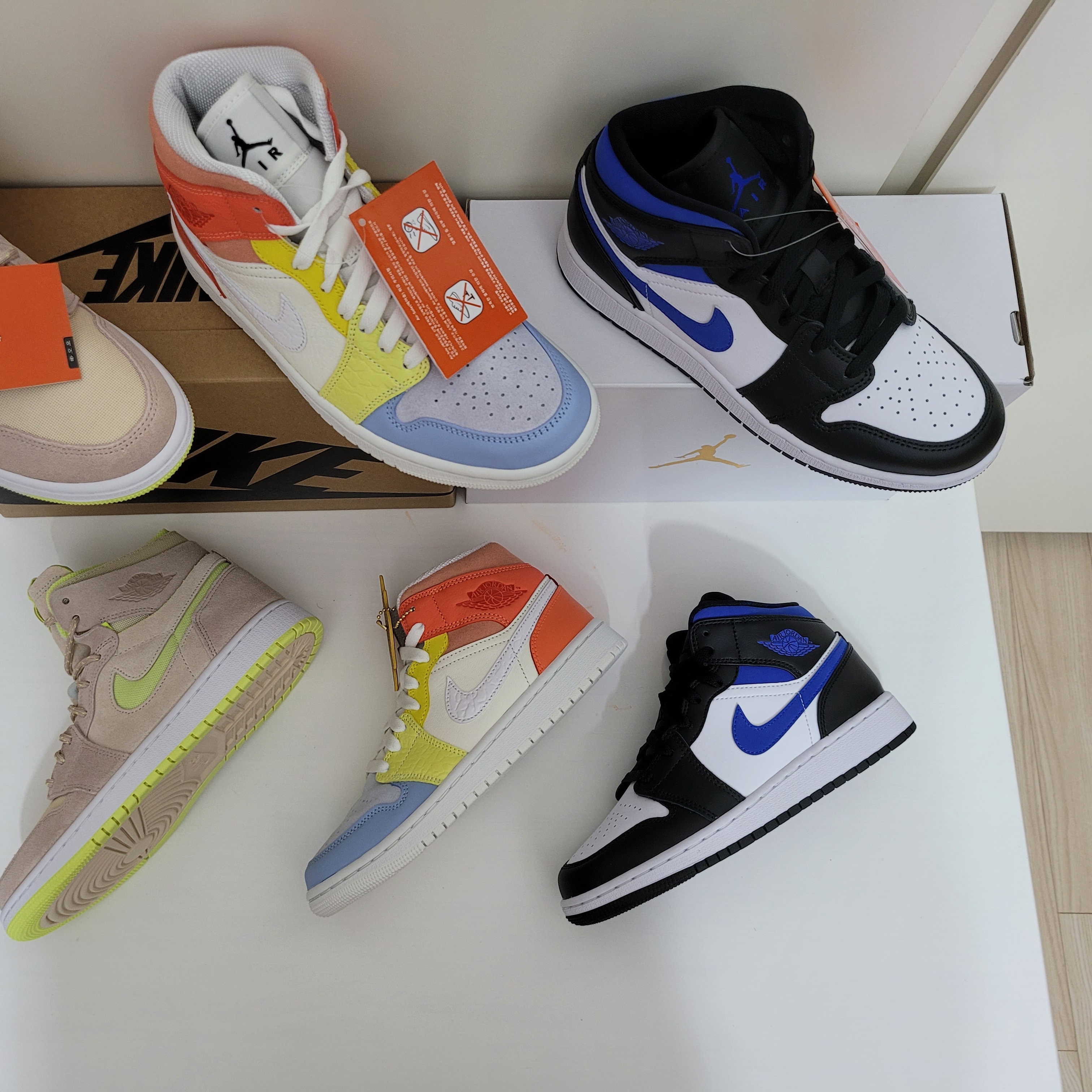 (GS) Jordan 1 Mid Racer Blue, (W) Jordan 1 Mid To My First Coach 착용 스타일 - 3