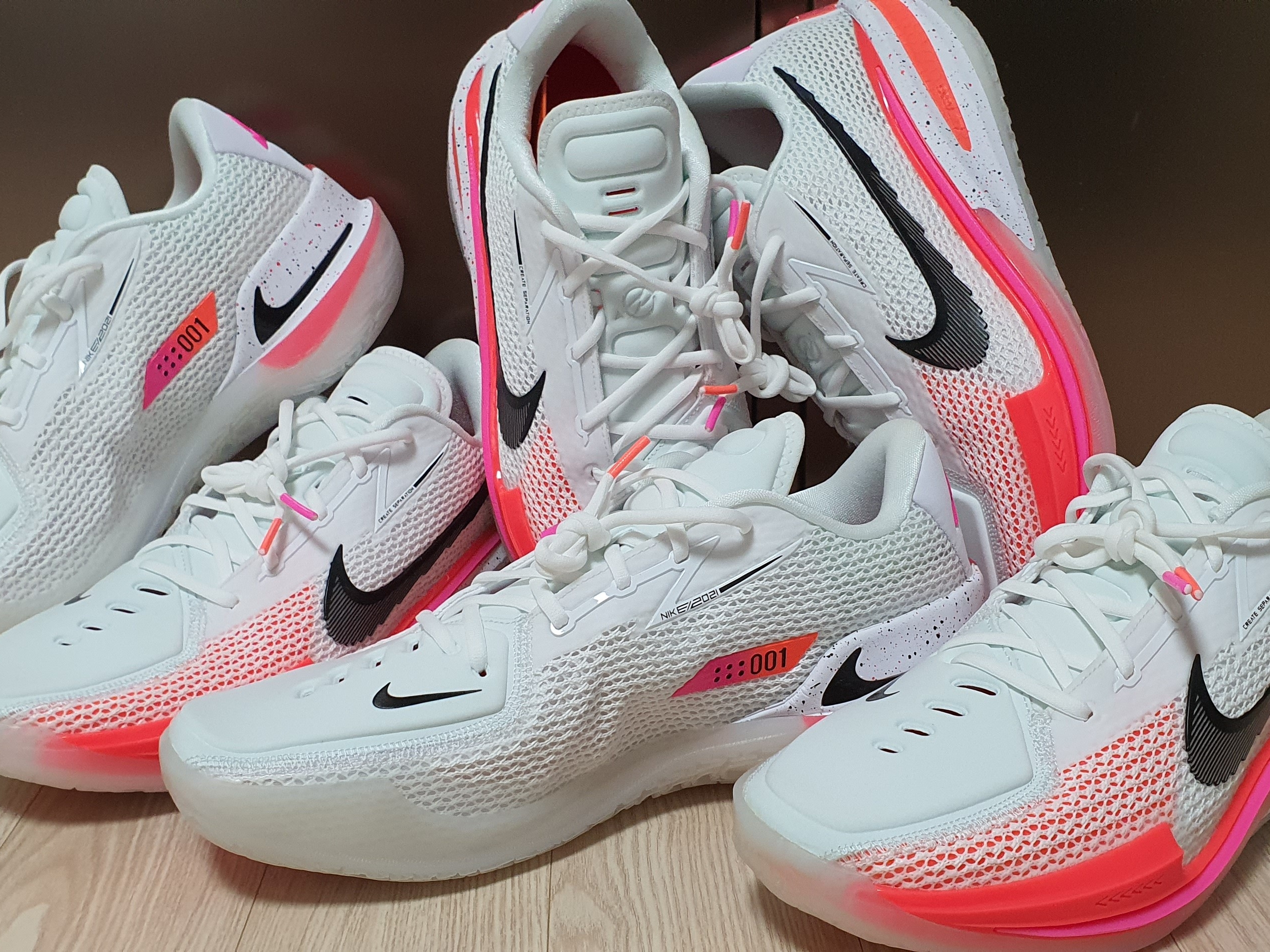 Nike Air Zoom GT Cut Bright Crimson 착용 스타일