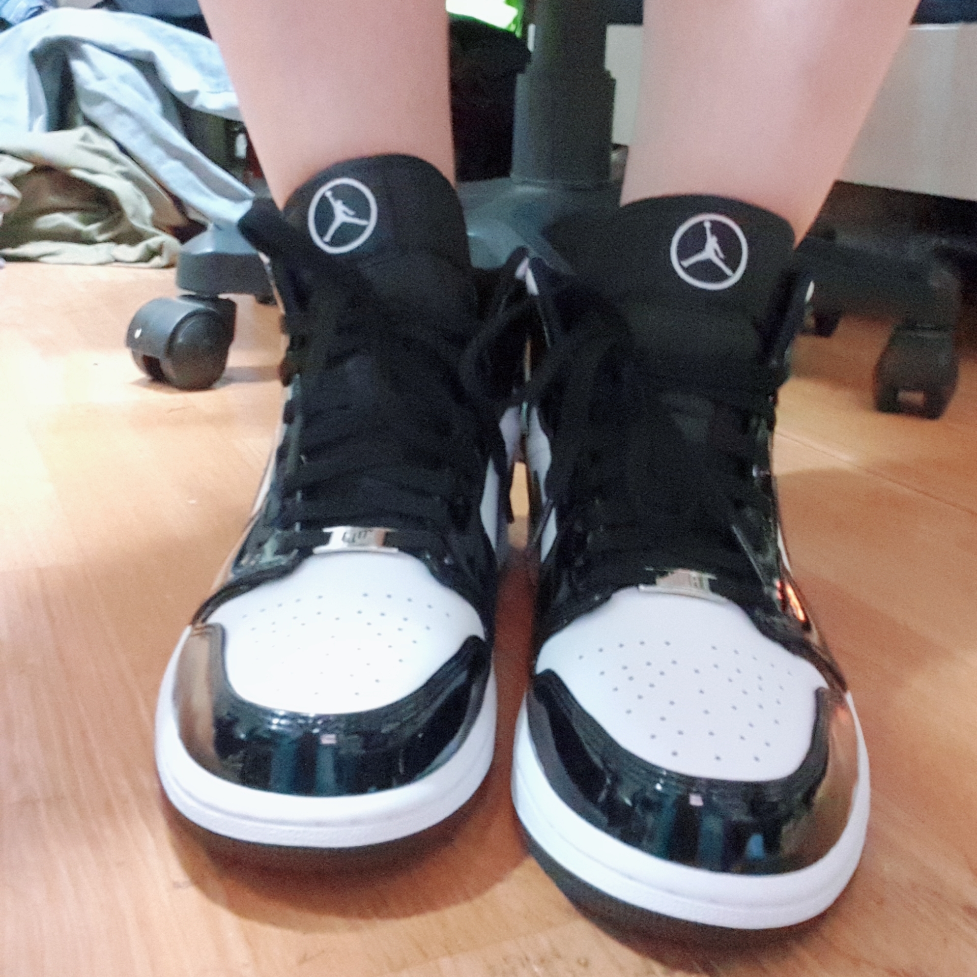 Jordan 1 Mid SE ASW Black 착용 스타일 - 2