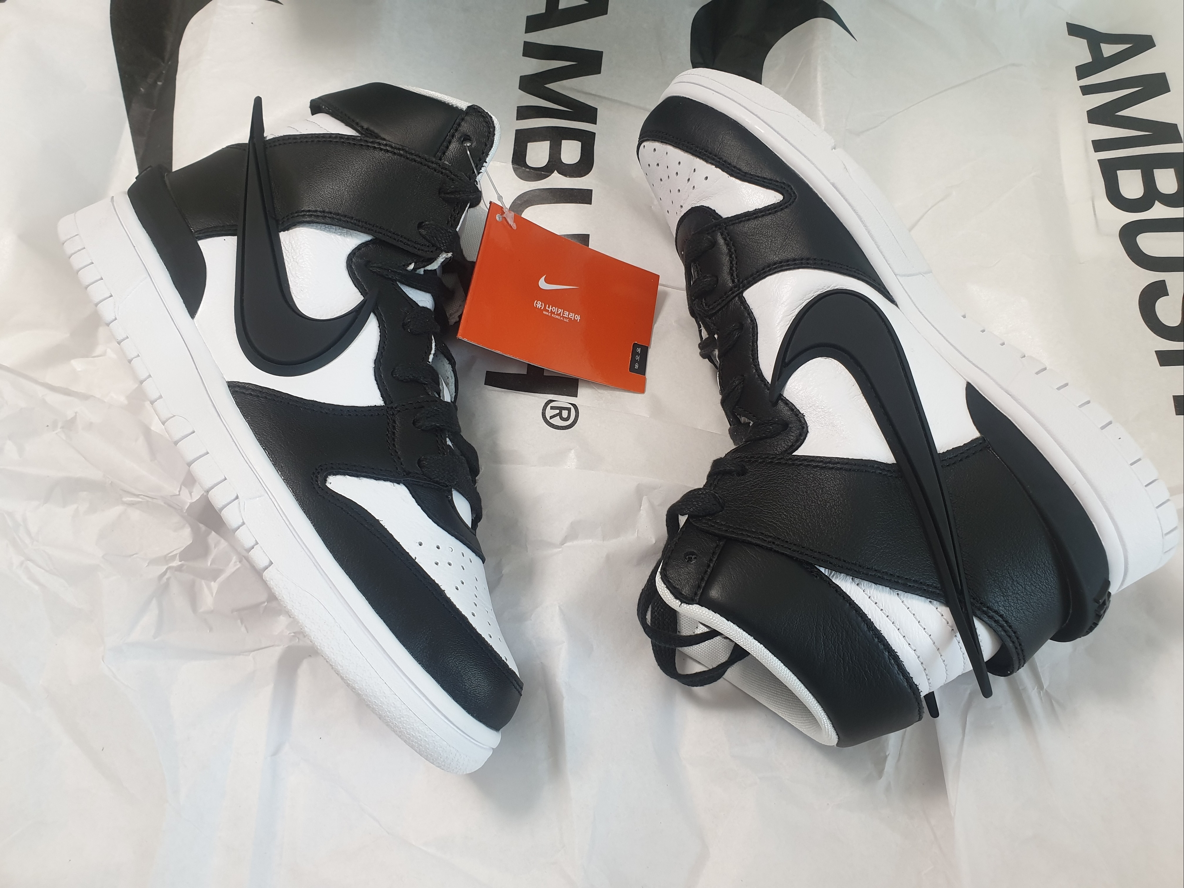 Nike x Ambush Dunk High Black 착용 스타일 - 1