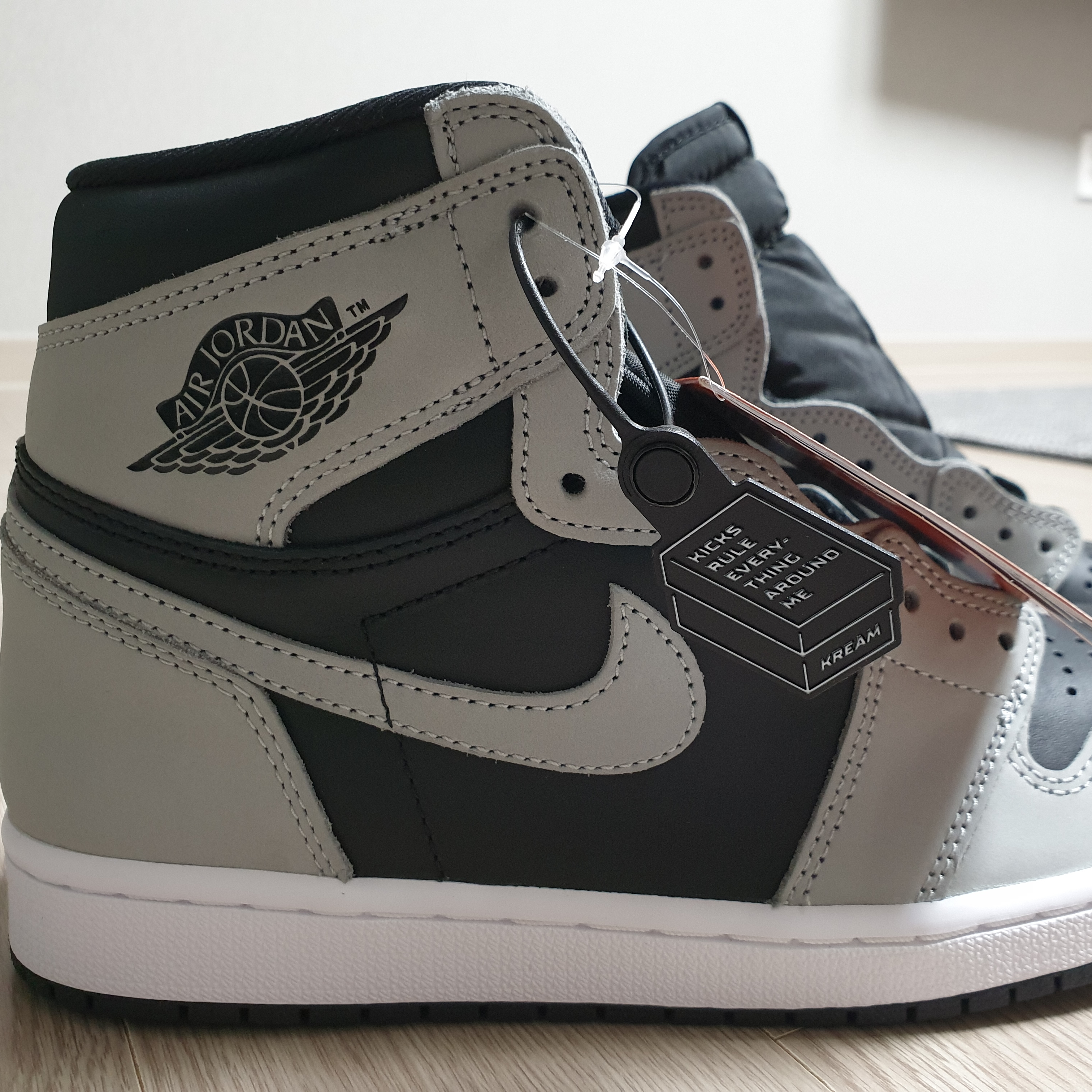 Jordan 1 Retro High OG Shadow 2.0 착용 스타일 - 1