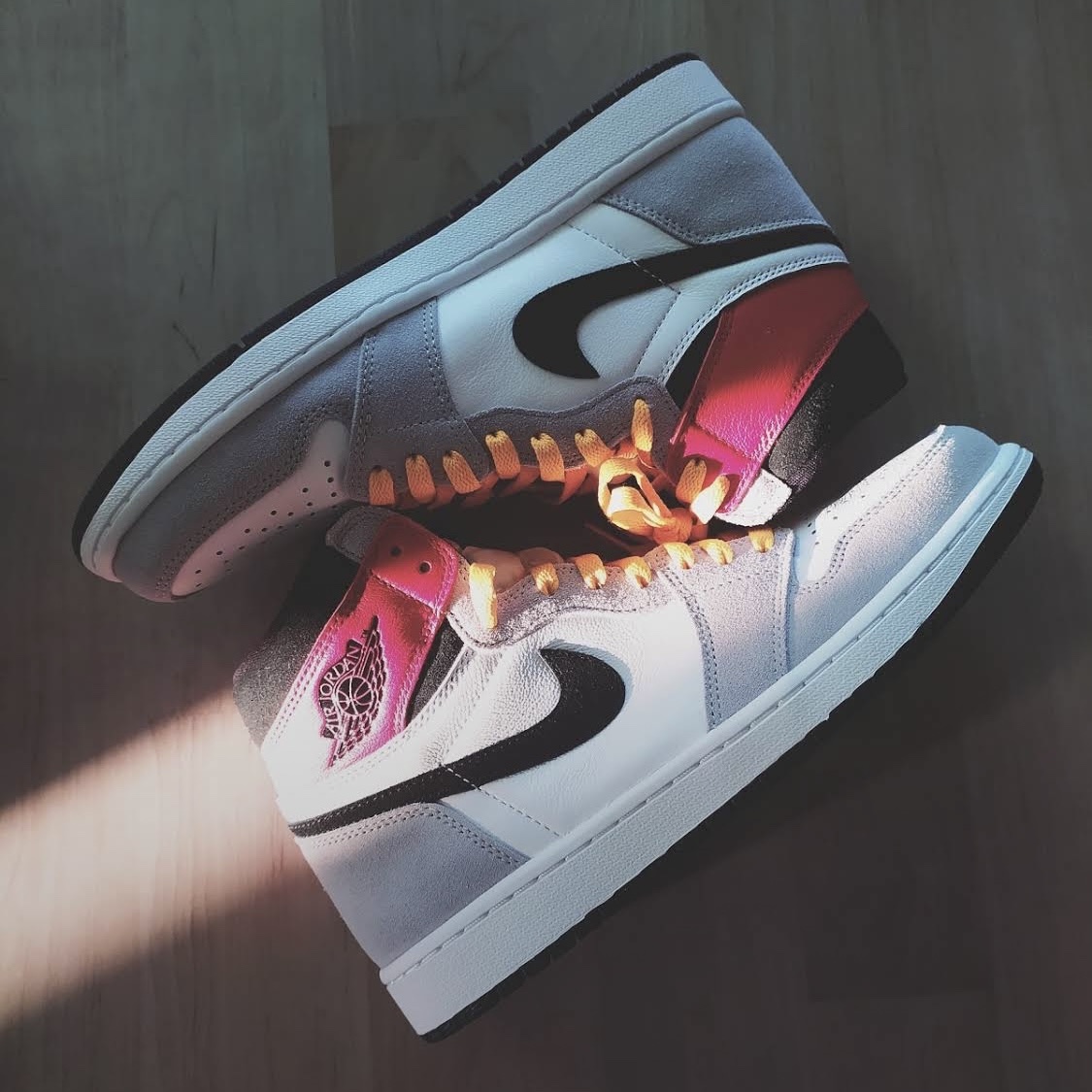 Jordan 1 Retro High OG Light Smoke Grey 착용 스타일