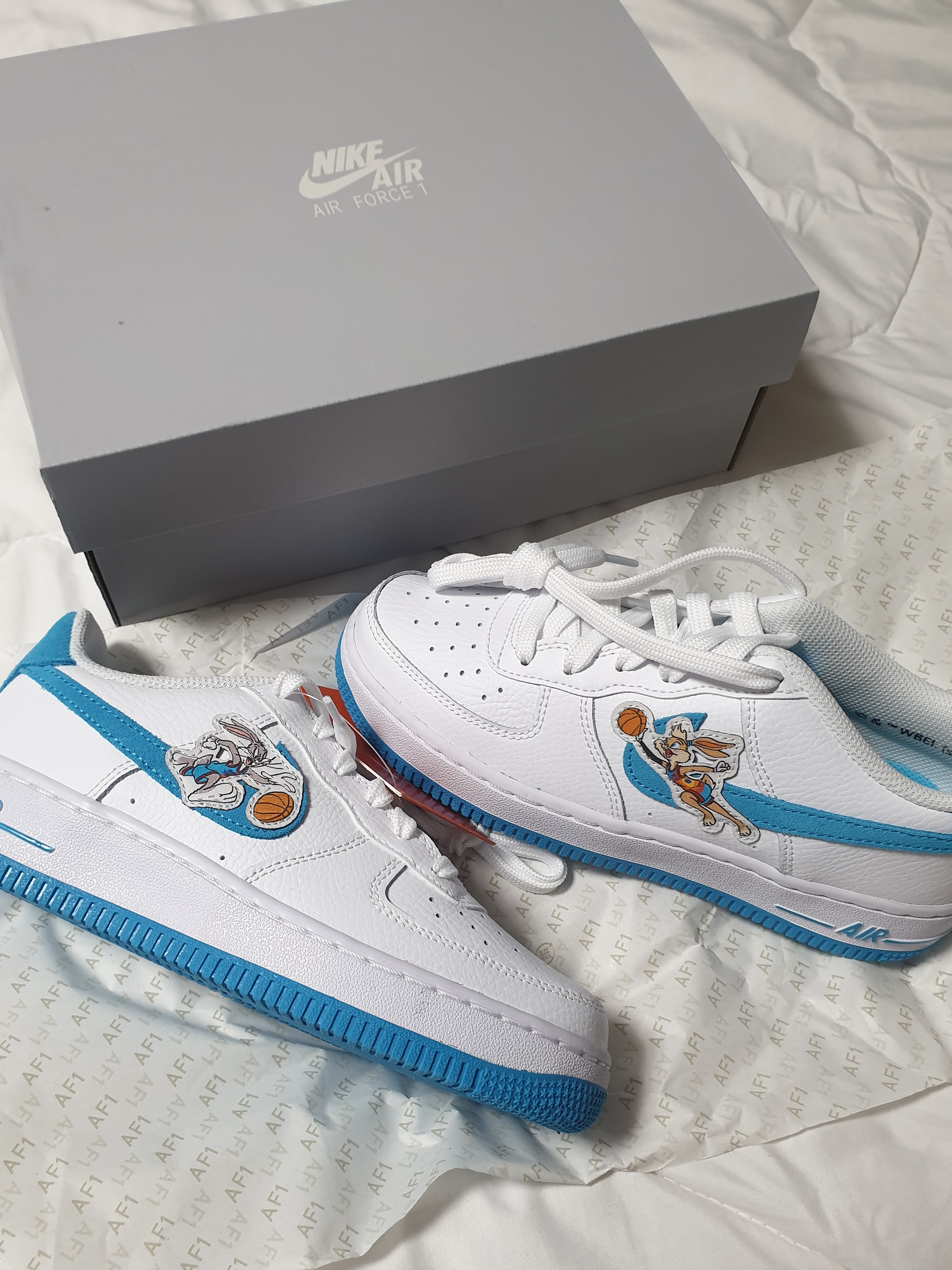 Nike x Space Jam: A New Legacy Air Force 1 '07 Tune Squad, (GS) Nike x Space Jam: A New Legacy Air Force 1 '07 Tune Squad 착용 스타일 - 1
