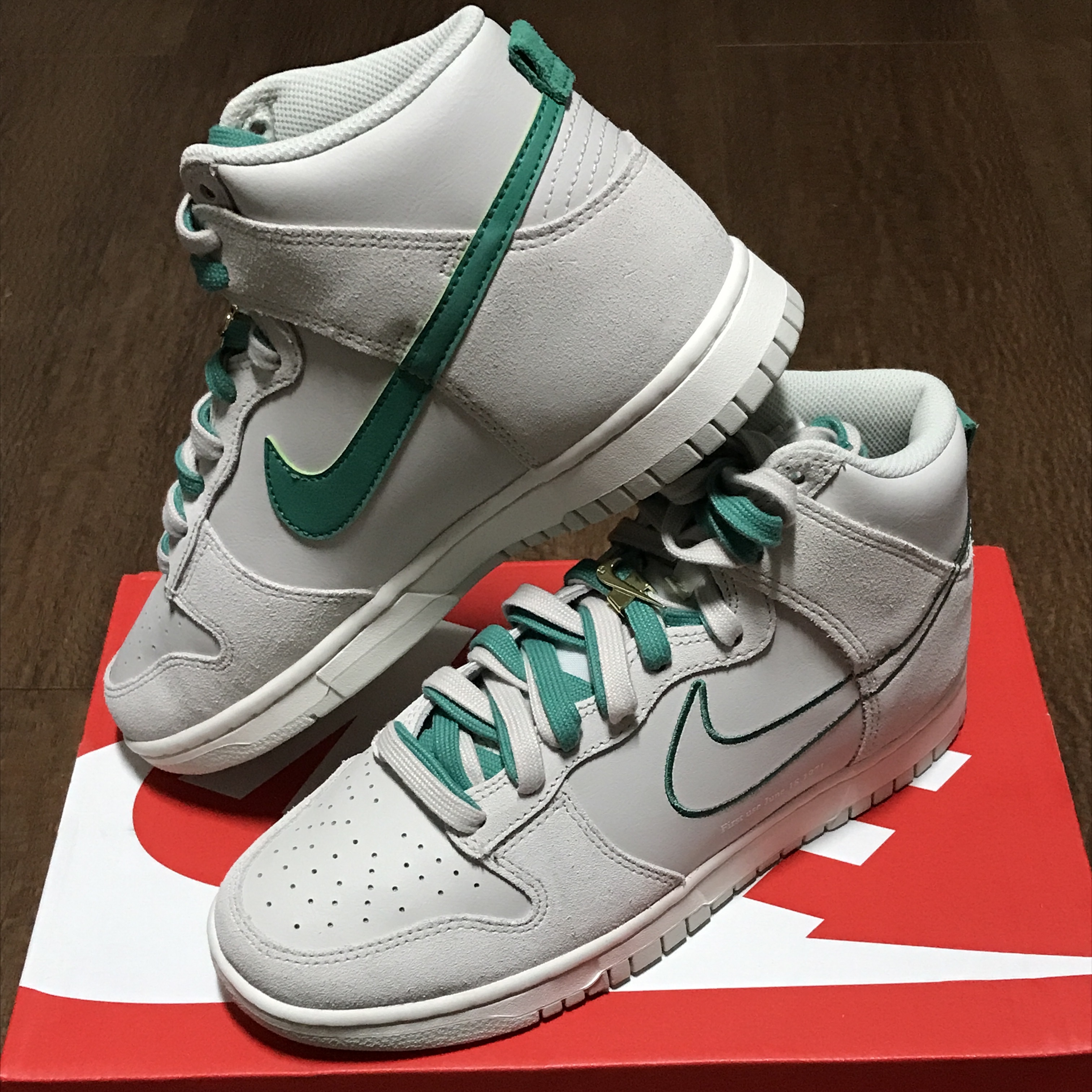Nike Dunk High SE First Use Sail 착용 스타일