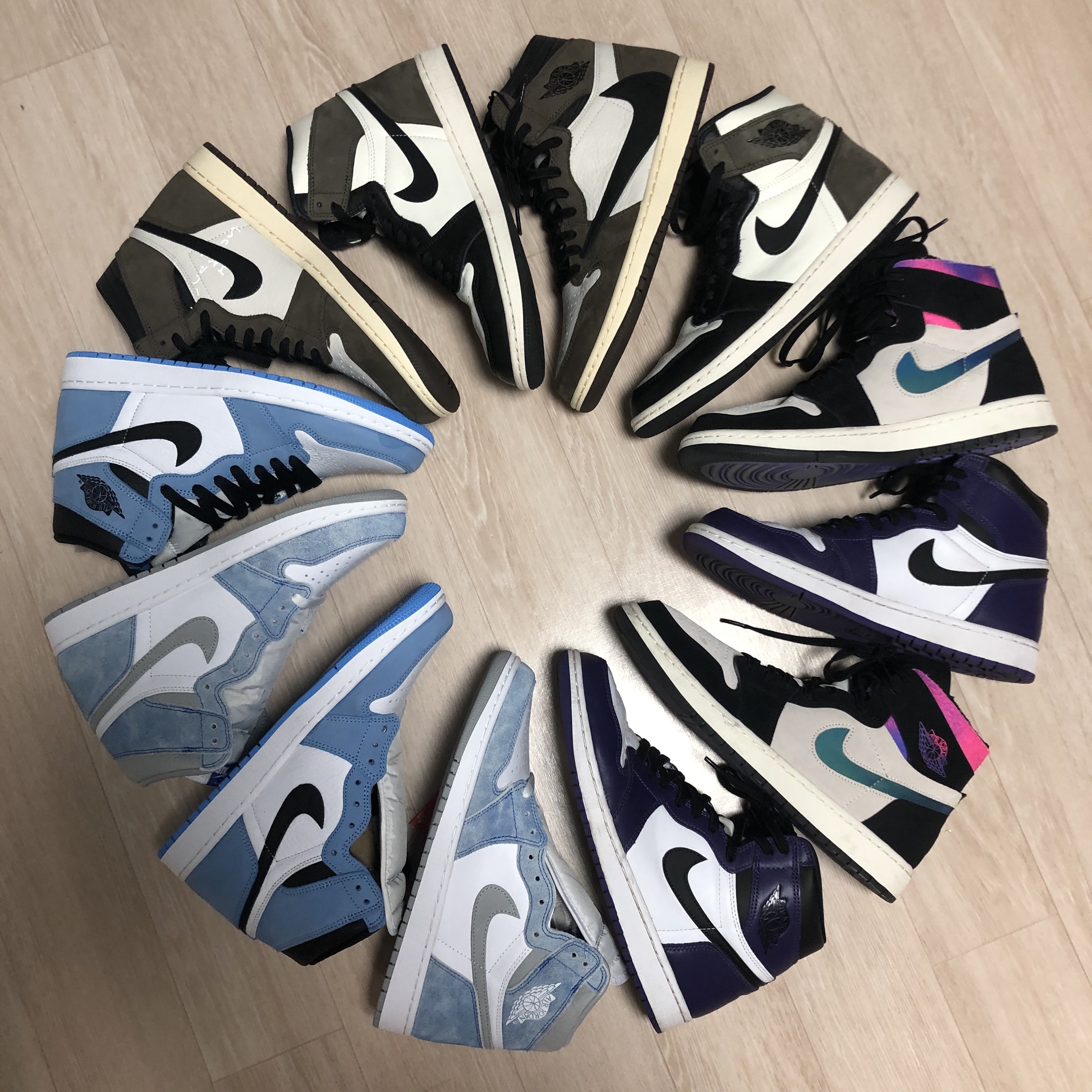 Jordan 1 Retro High OG Hyper Royal, Jordan 1 Retro High OG University Blue 착용 스타일