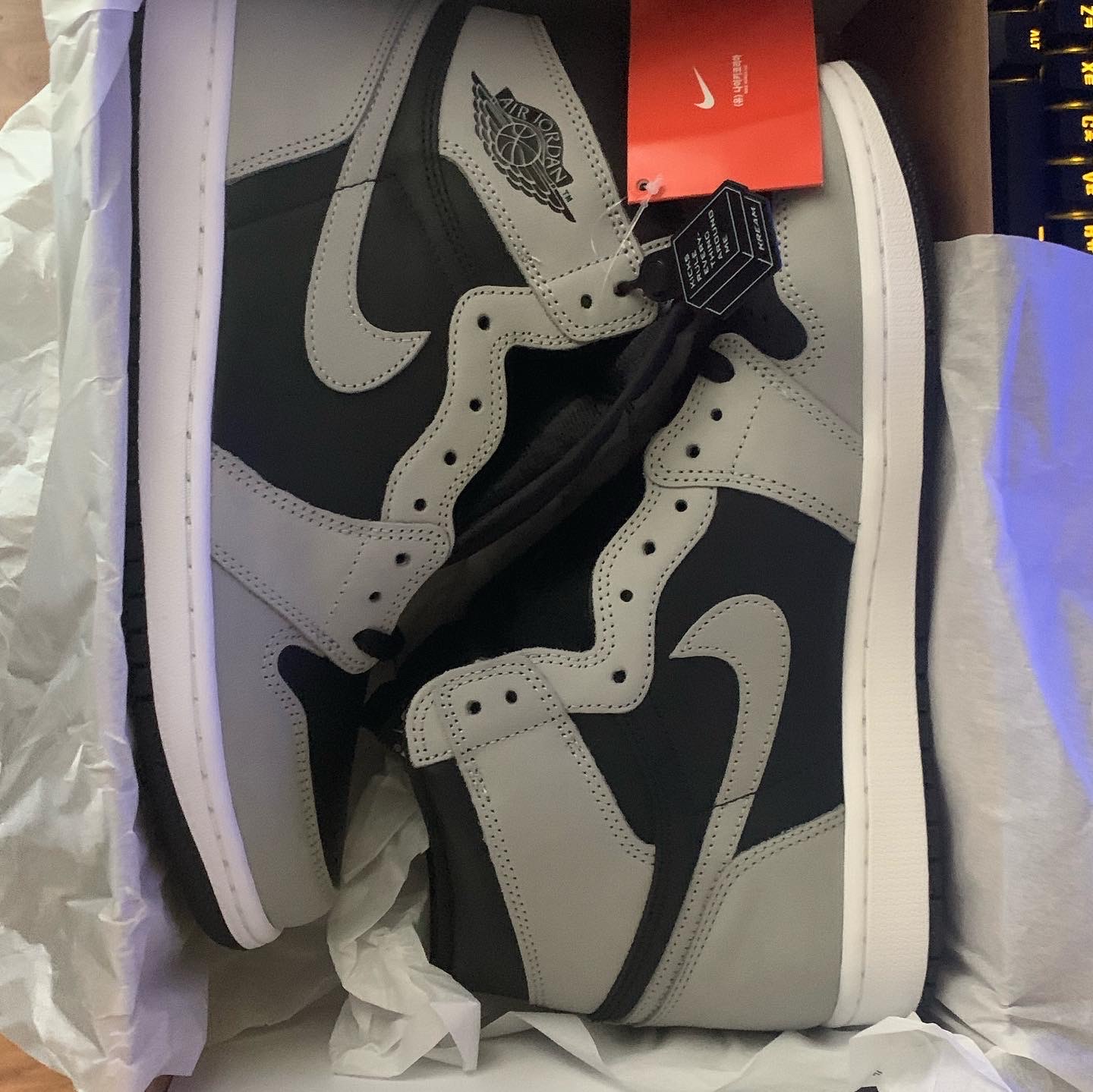 Jordan 1 Retro High OG Shadow 2.0 착용 스타일 - 4