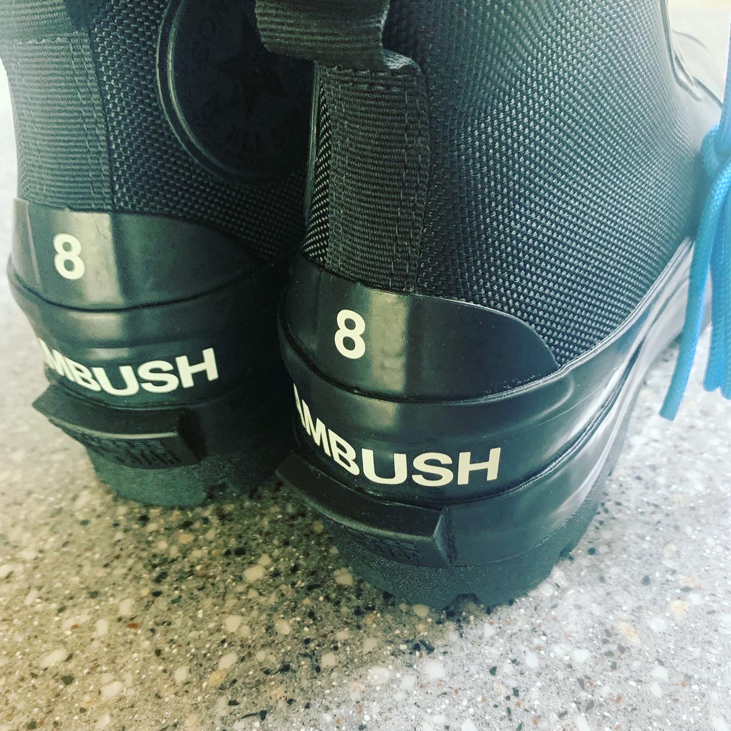 Converse x Ambush Chuck Taylor All Star Duck Boot Black 착용 스타일 - 2
