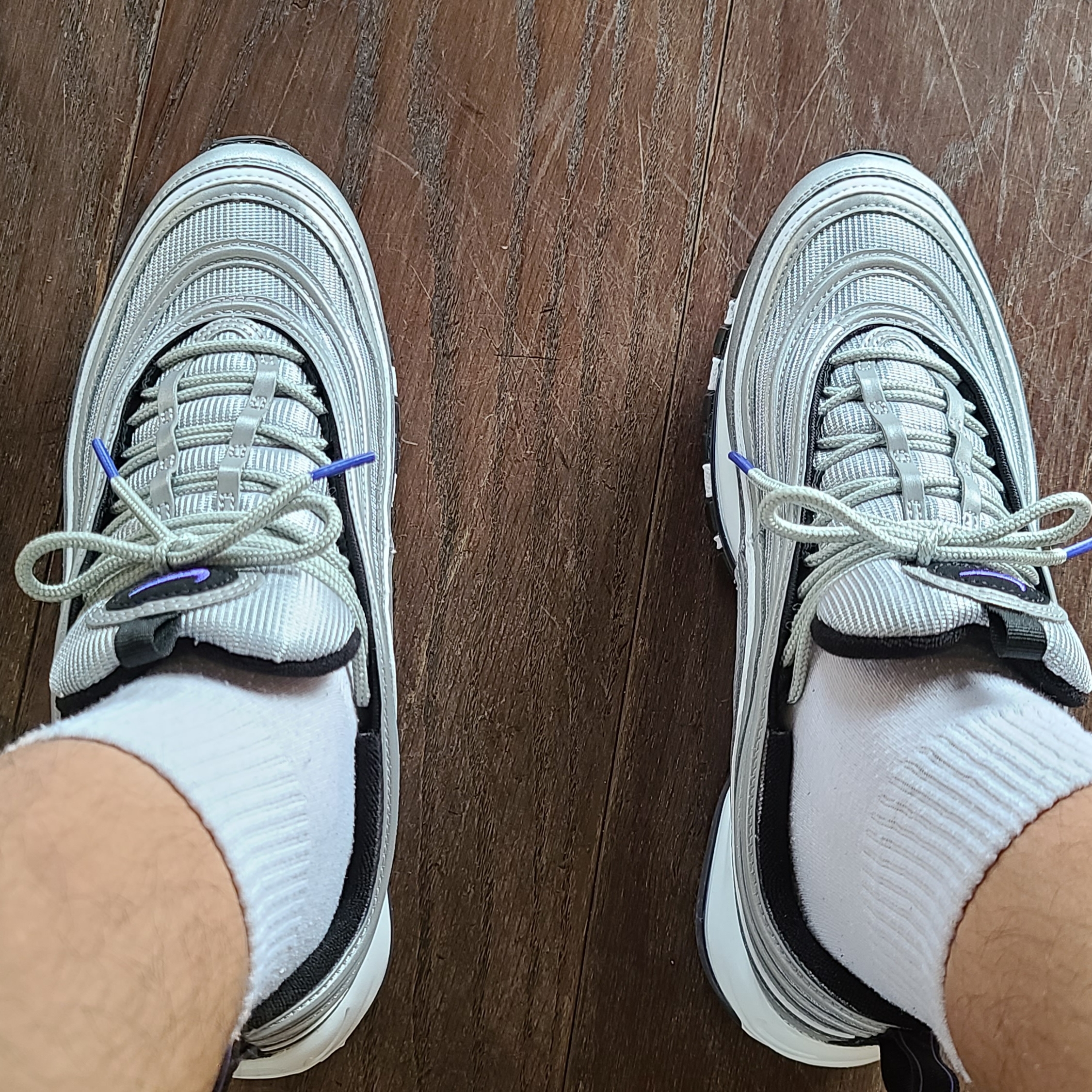 Nike Air Max 97 Persian Violet 착용 스타일 - 1