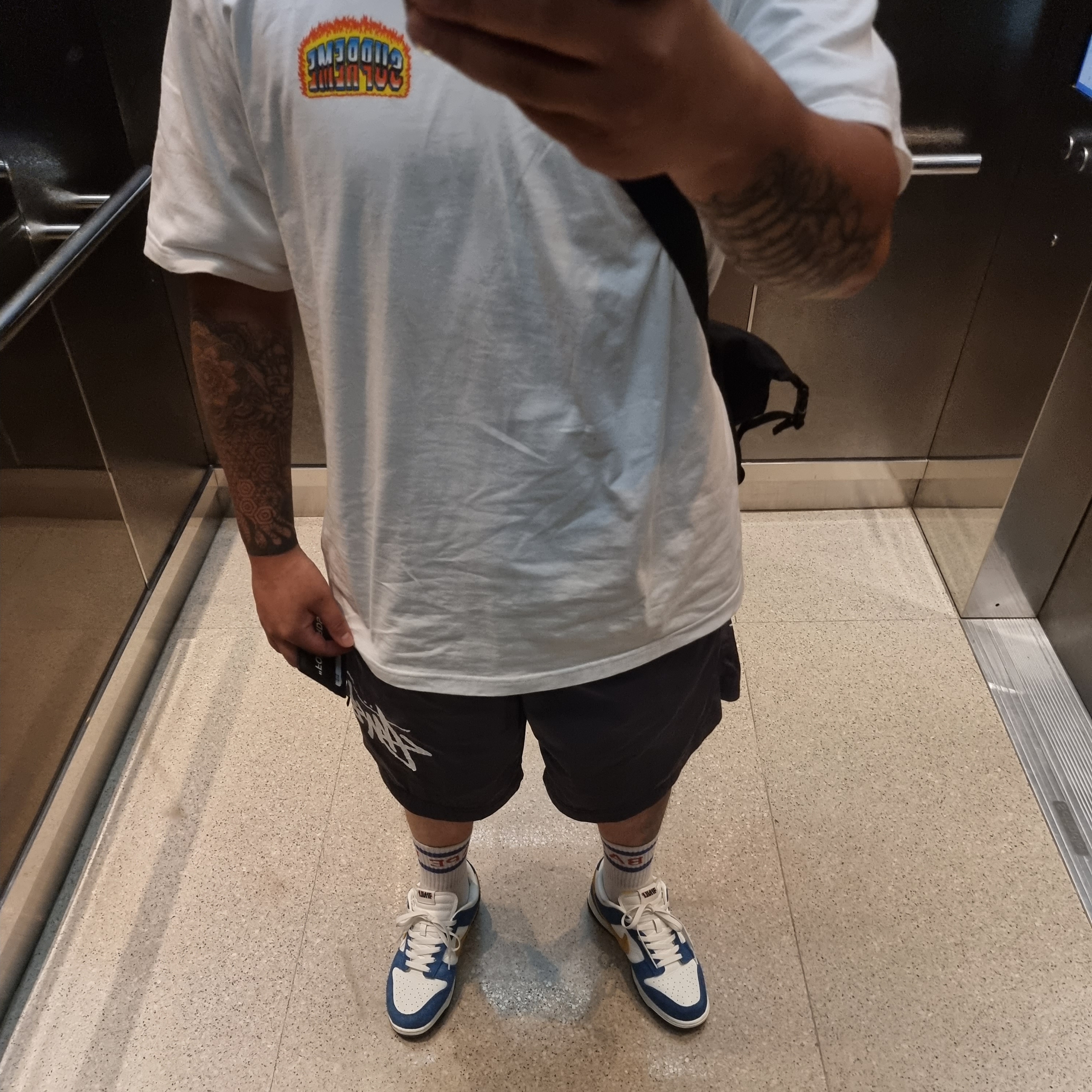 Nike x Kasina Dunk Low 80's Bus, Nike x Stussy Water Shorts Off Noir 착용 스타일