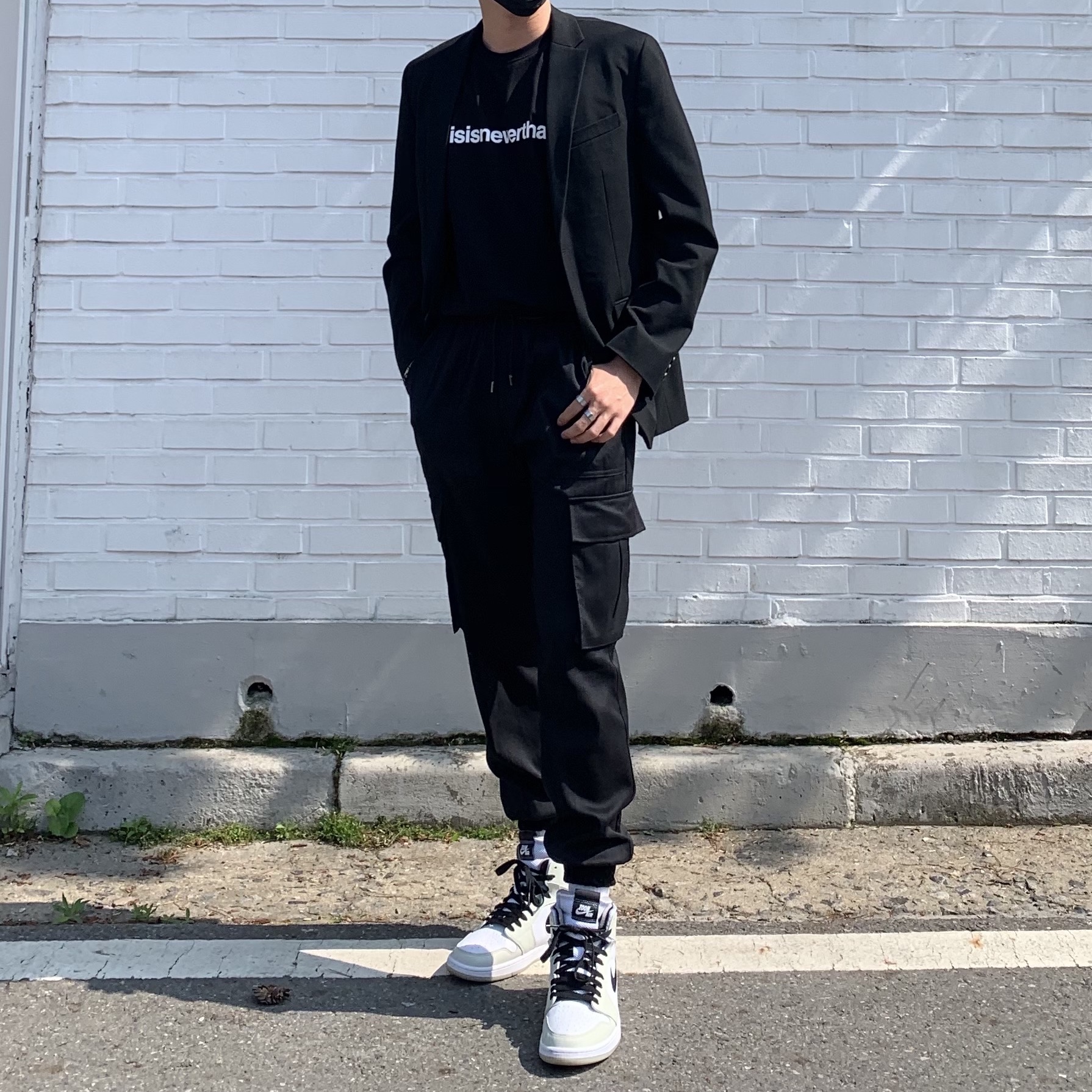 (W) Jordan 1 Zoom Air CMFT Light Bone 착용 스타일