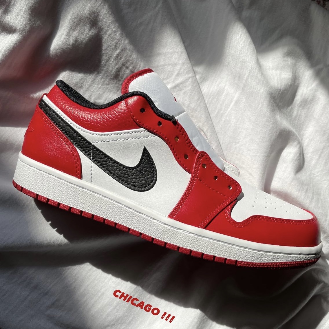 (GS) Jordan 1 Low White Red Black, Jordan 1 Low White Red Black 착용 스타일