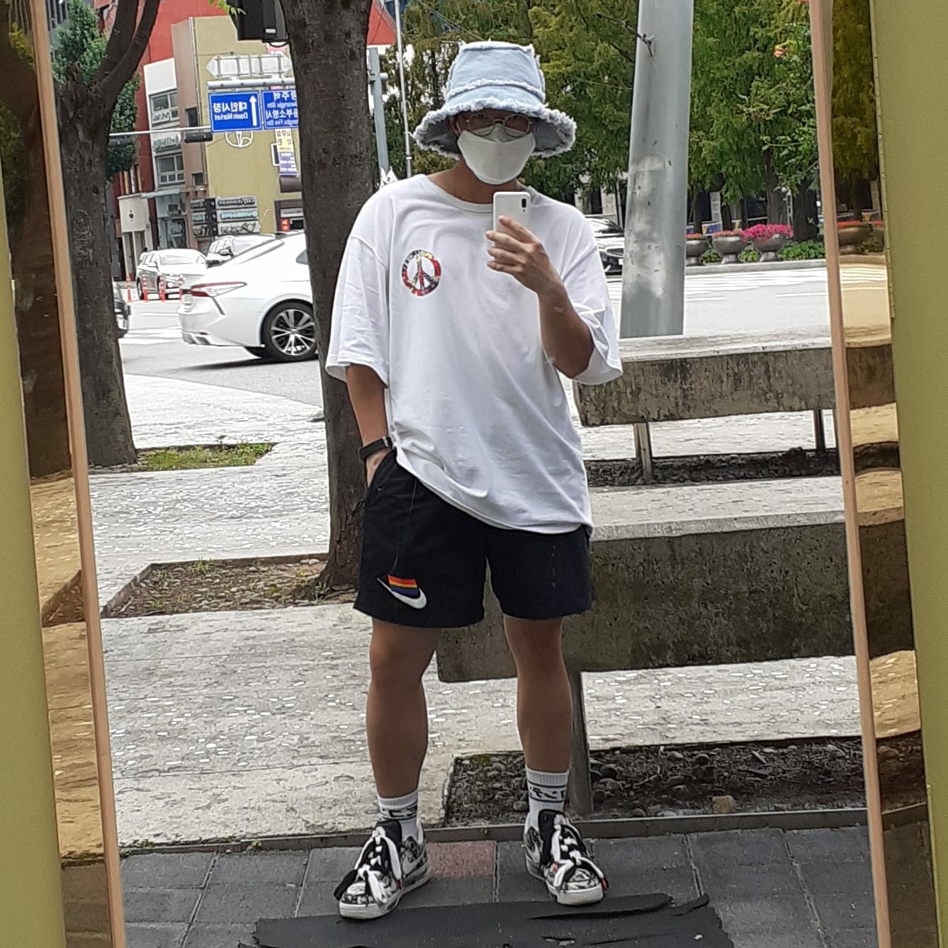 Nike x Peaceminusone Air Force 1 Low Para-Noise 착용 스타일