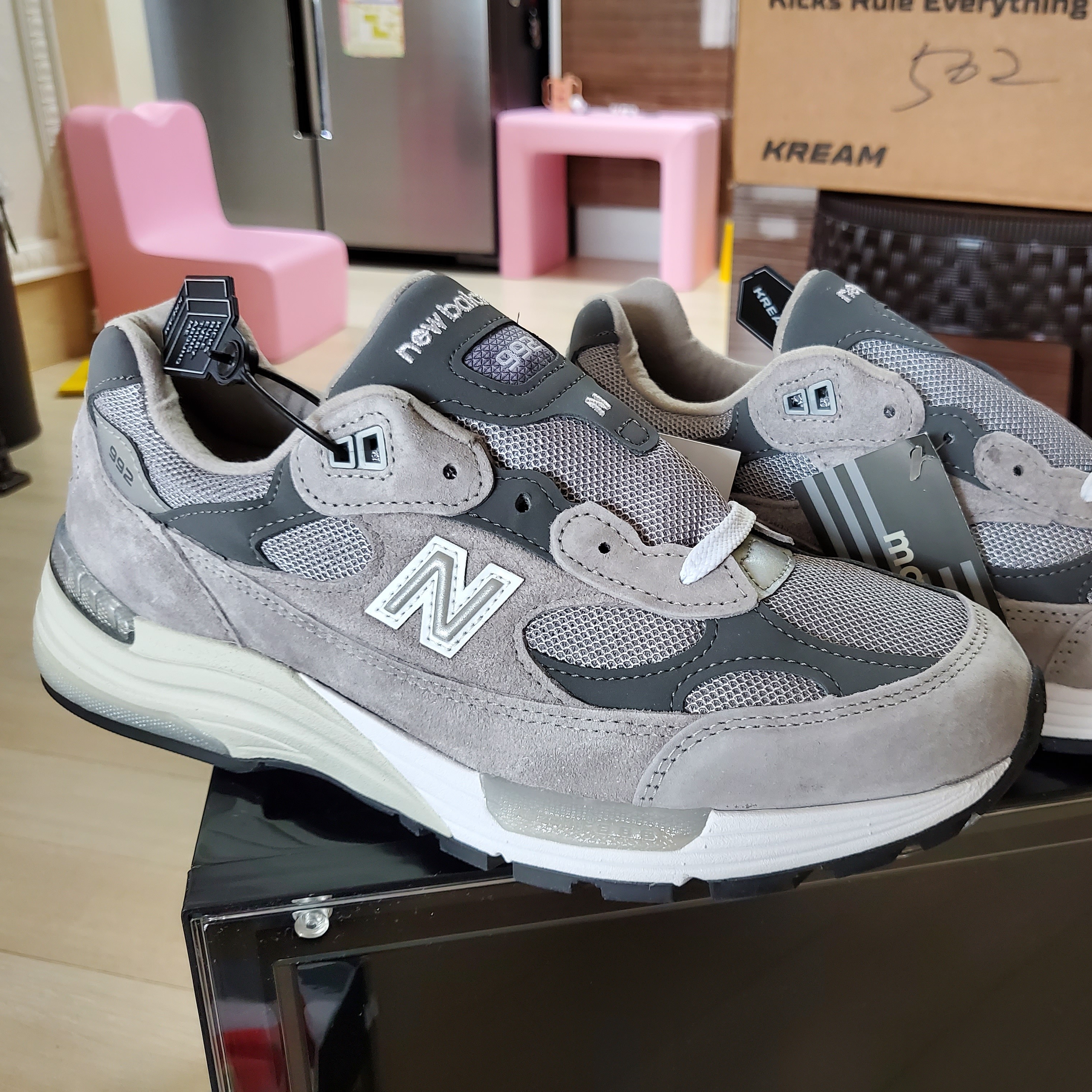 New Balance 992 Made in USA Grey - D Standard 착용 스타일 - 1
